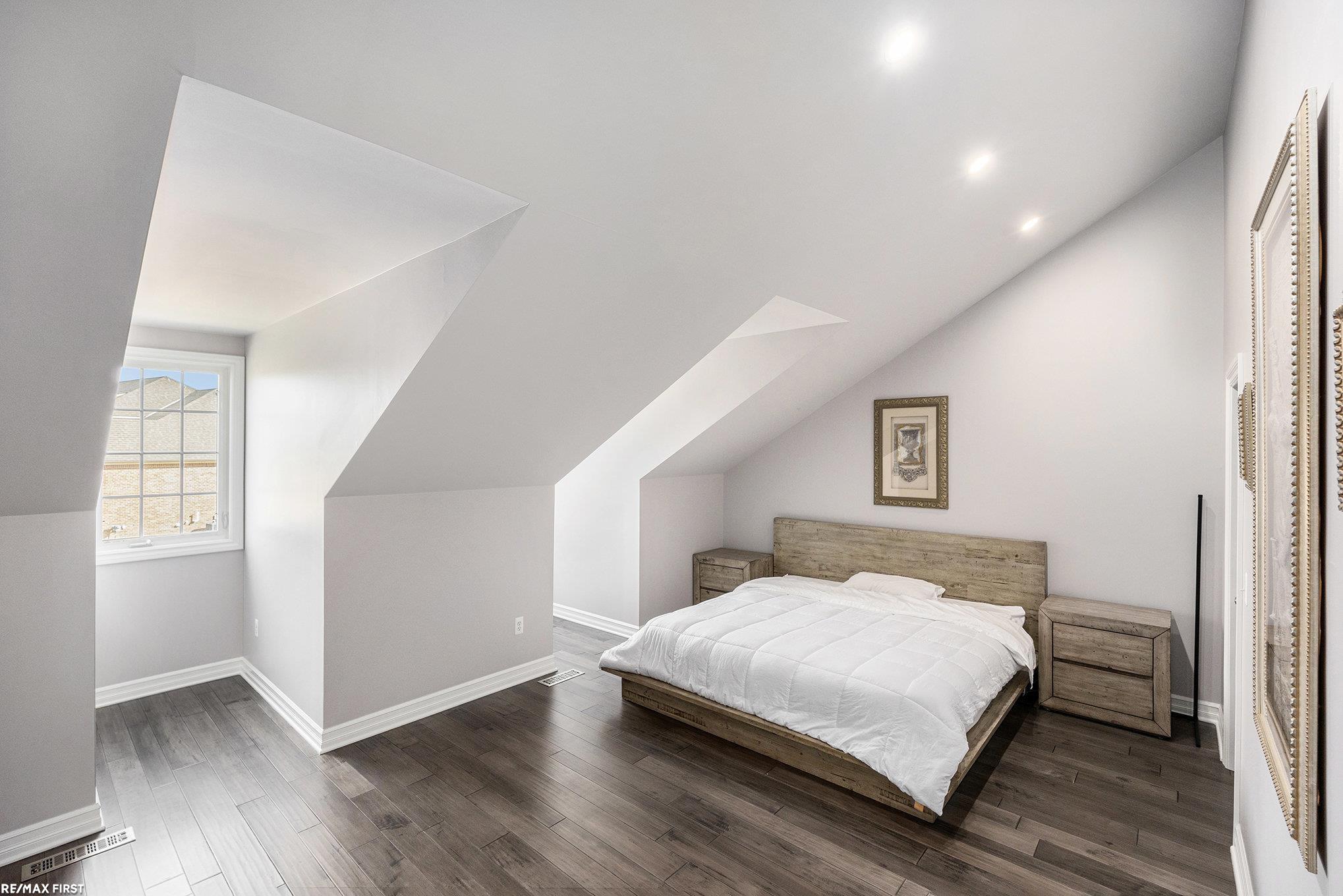 21114 Lilac Lane, Clinton Township, MI, 48036-5012