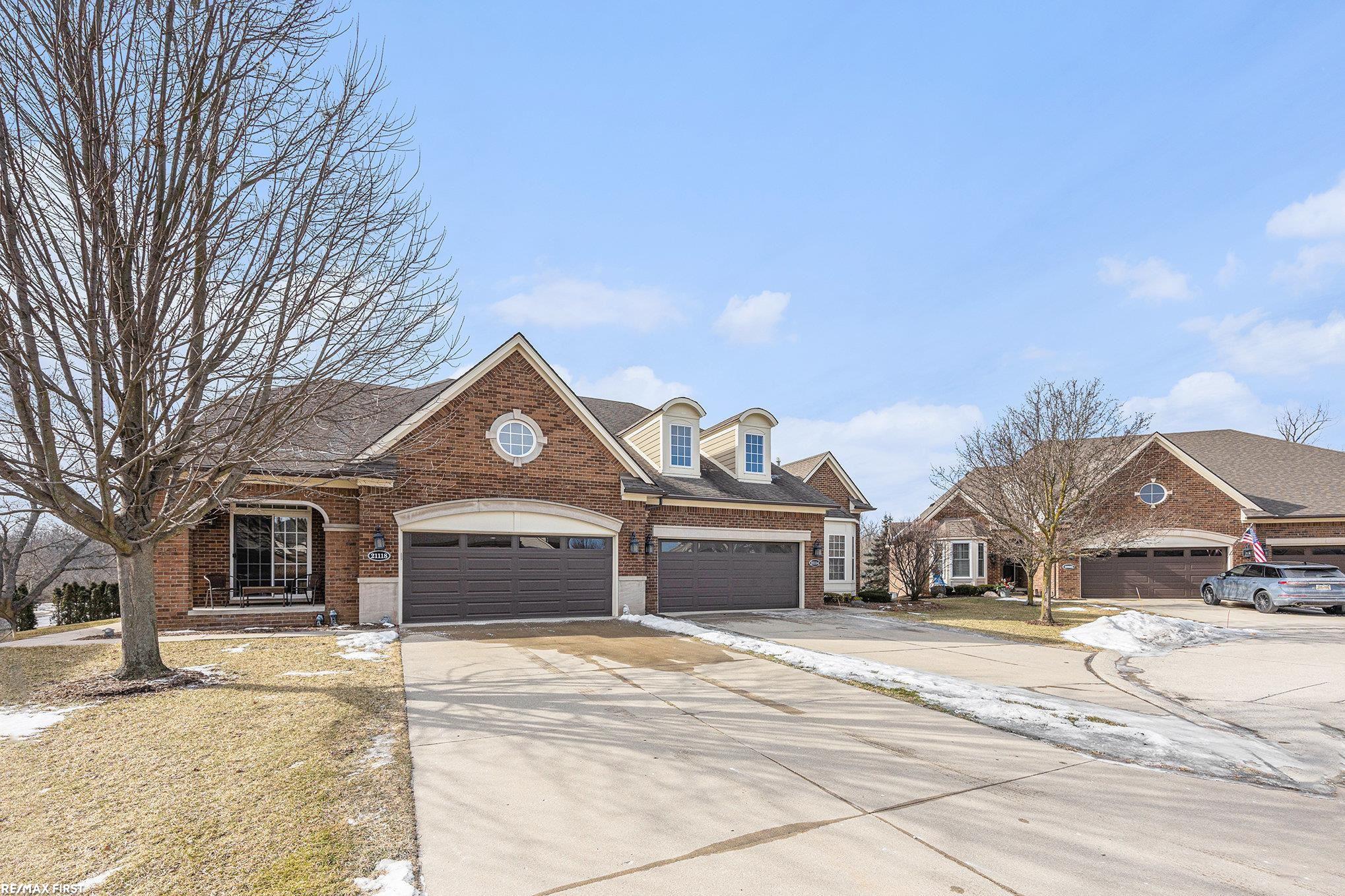 21114 Lilac Lane, Clinton Township, MI, 48036-5012