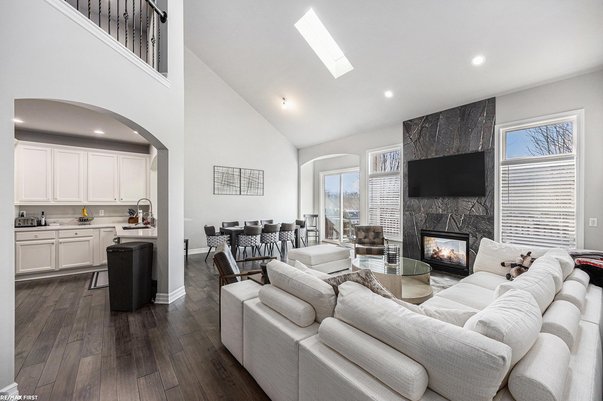 21114 Lilac Lane, Clinton Township, MI, 48036-5012