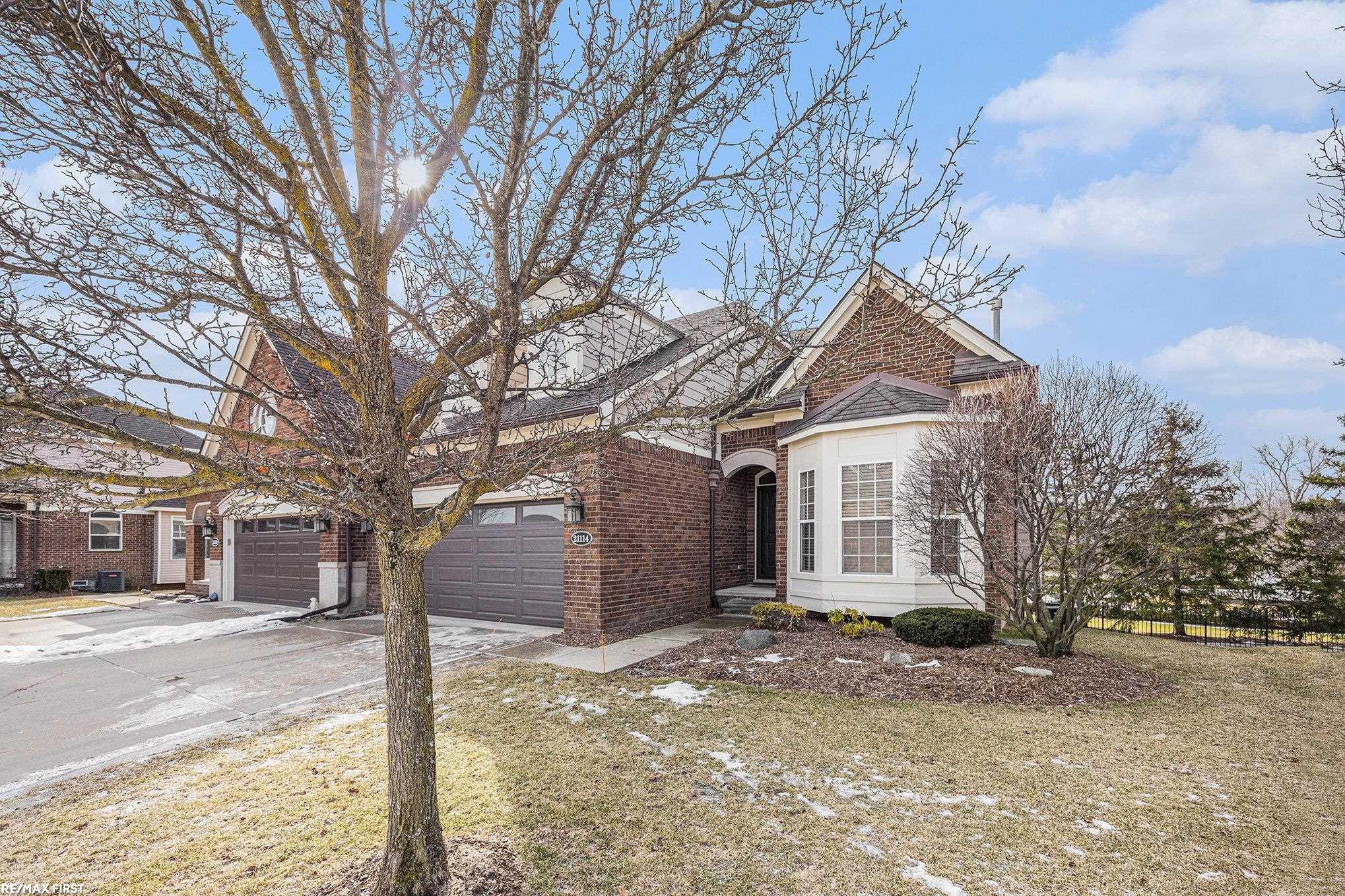 21114 Lilac Lane, Clinton Township, MI, 48036-5012