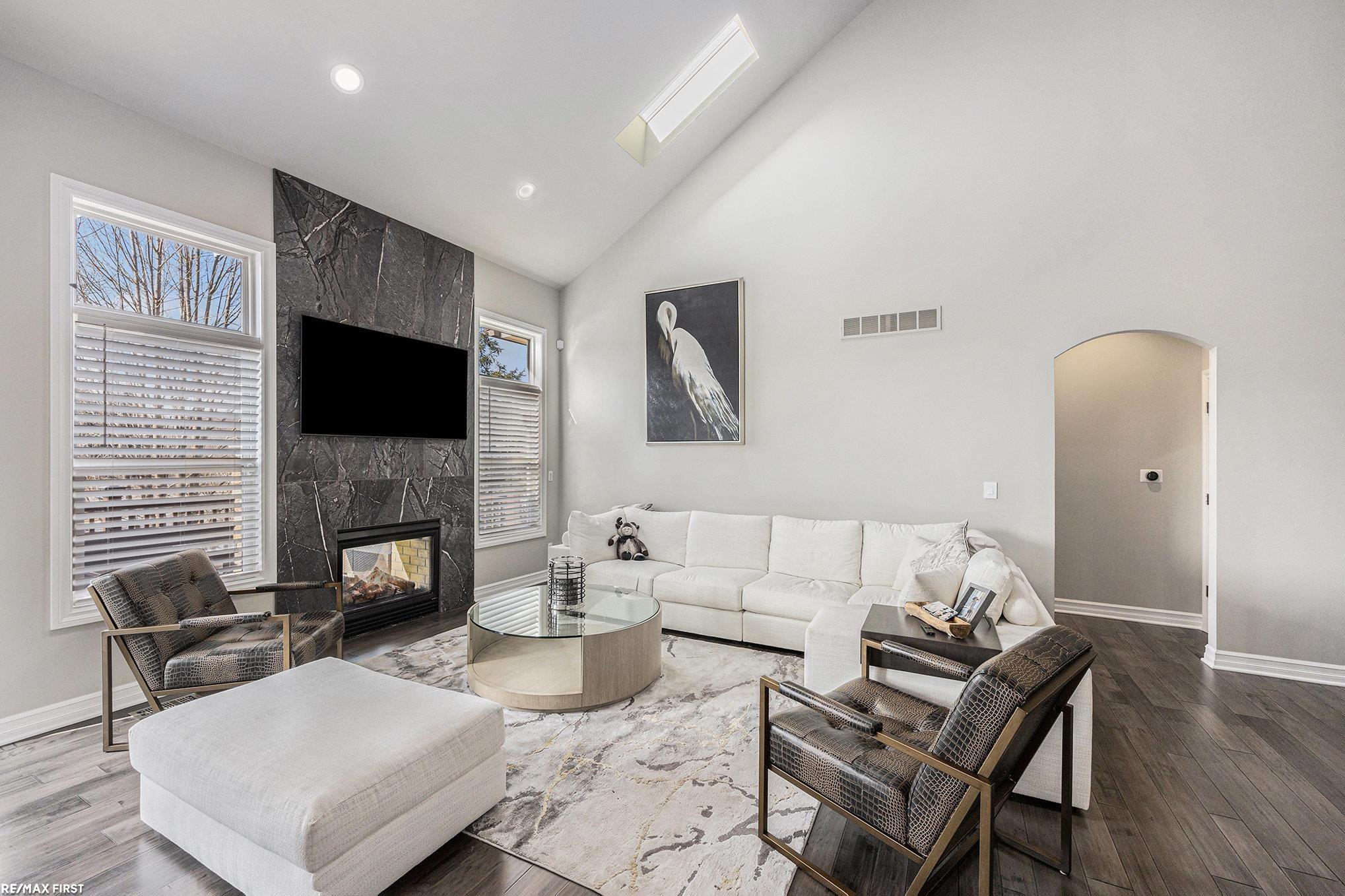 21114 Lilac Lane, Clinton Township, MI, 48036-5012