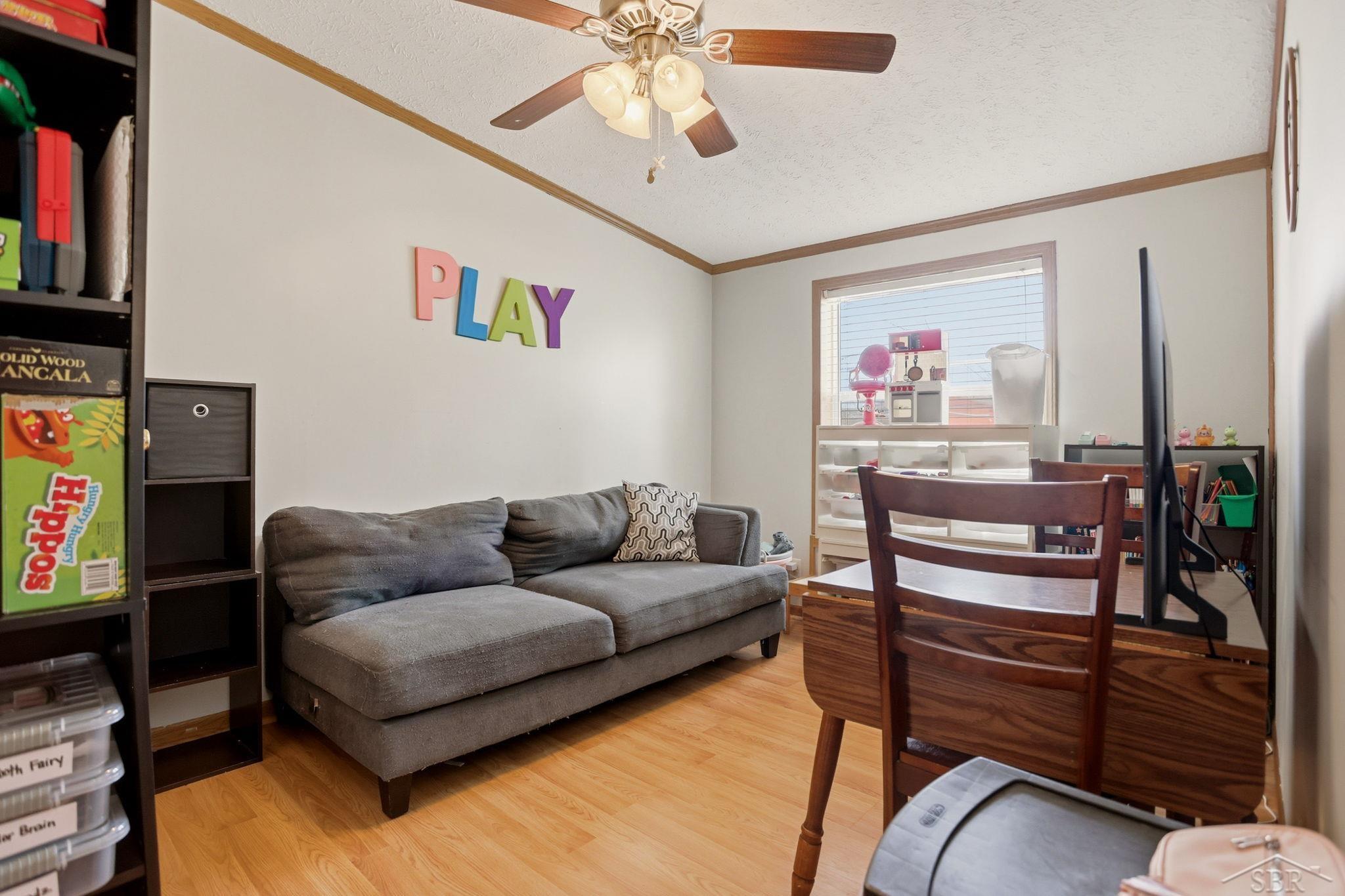 130 S Miller Road, Saginaw, MI, 48609