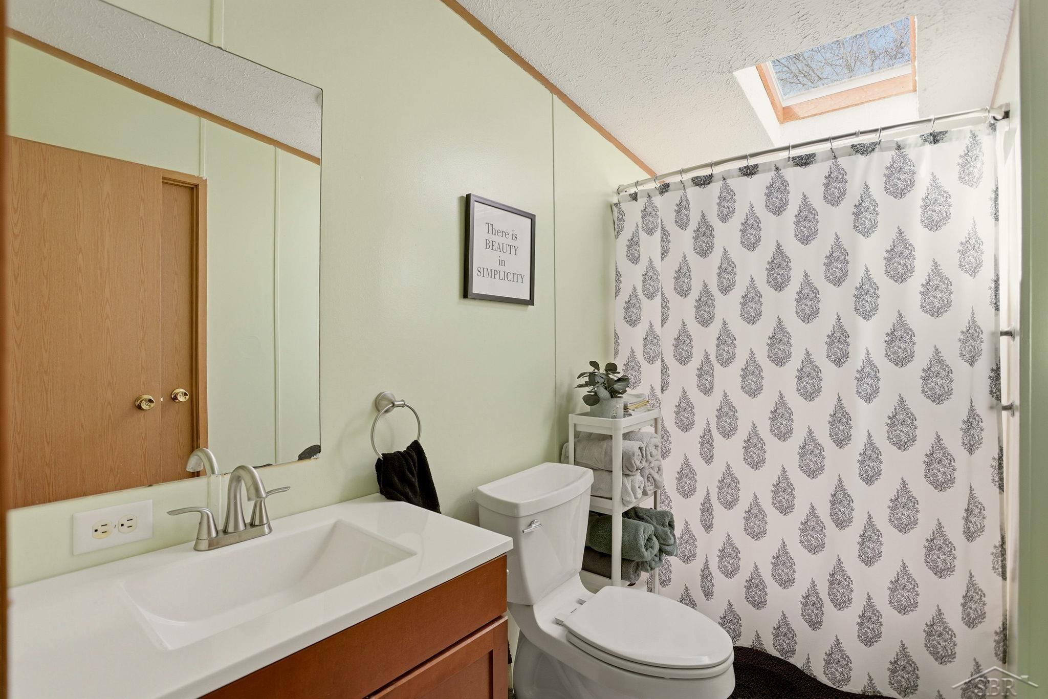 130 S Miller Road, Saginaw, MI, 48609