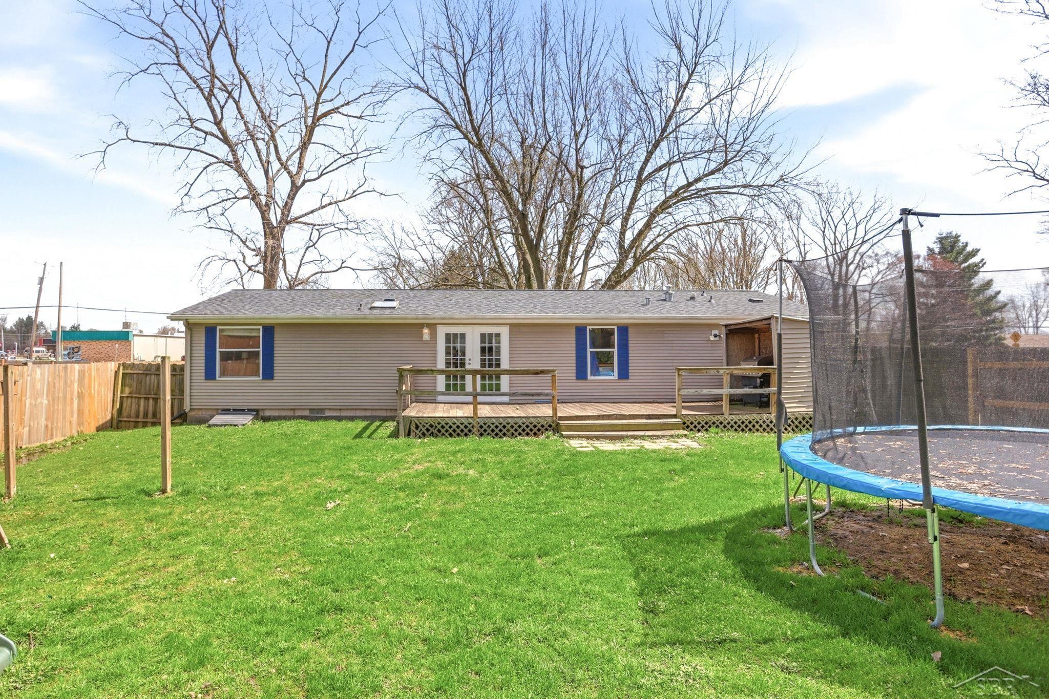 130 S Miller Road, Saginaw, MI, 48609