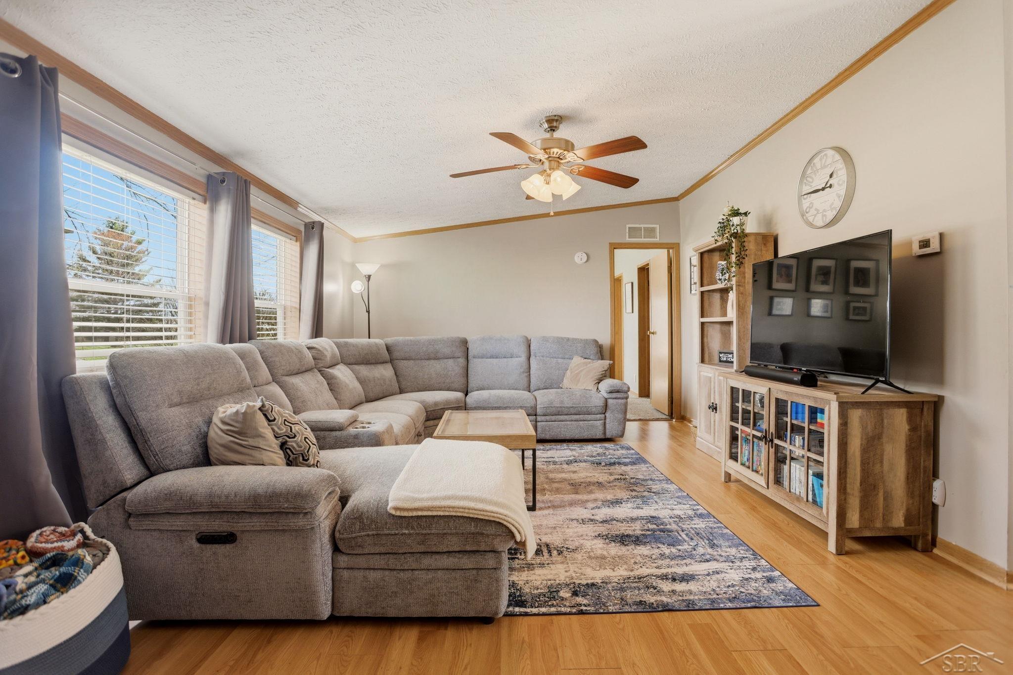 130 S Miller Road, Saginaw, MI, 48609