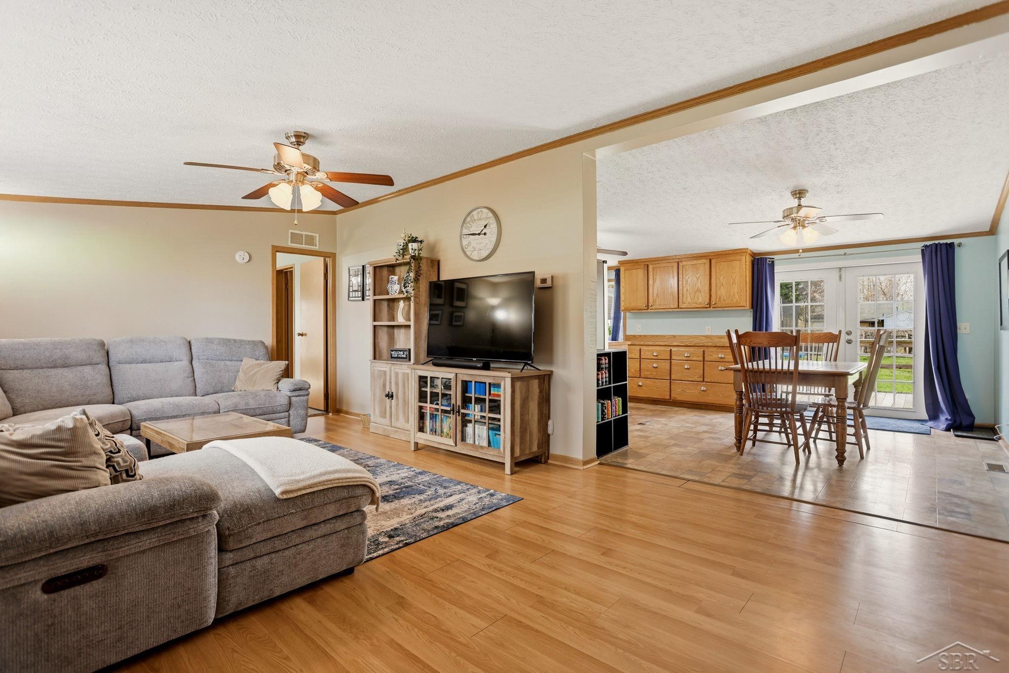 130 S Miller Road, Saginaw, MI, 48609