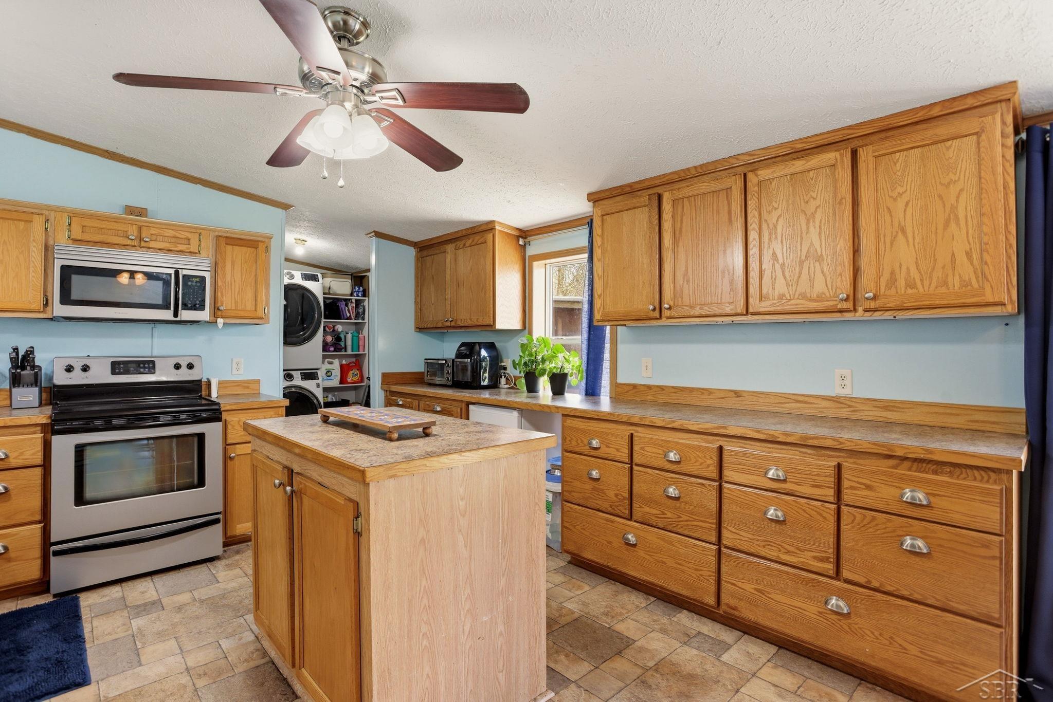 130 S Miller Road, Saginaw, MI, 48609