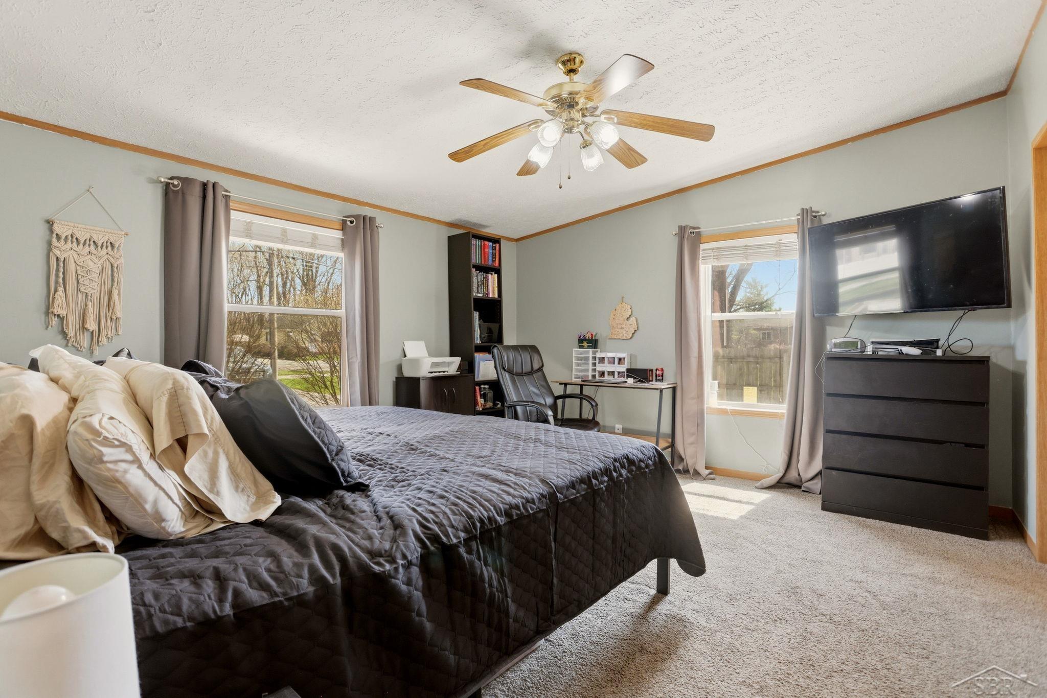 130 S Miller Road, Saginaw, MI, 48609