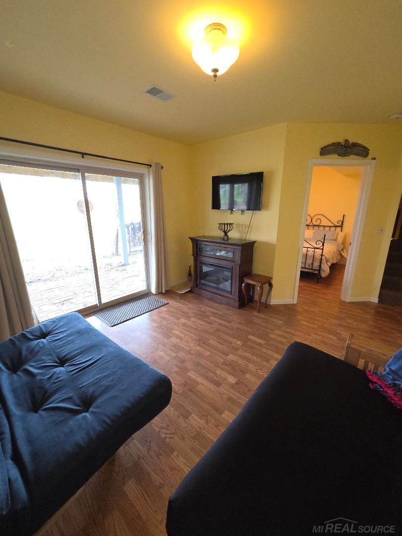 5700 Royal Court, Butman, MI, 48624