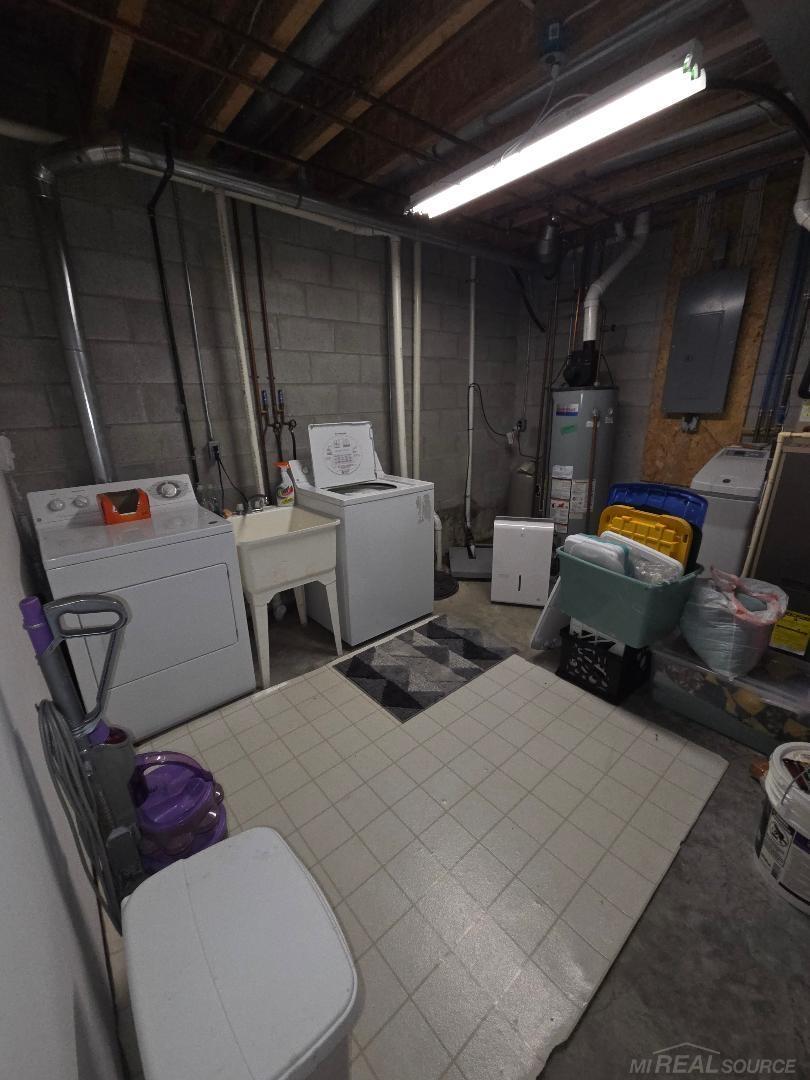 5700 Royal Court, Butman, MI, 48624