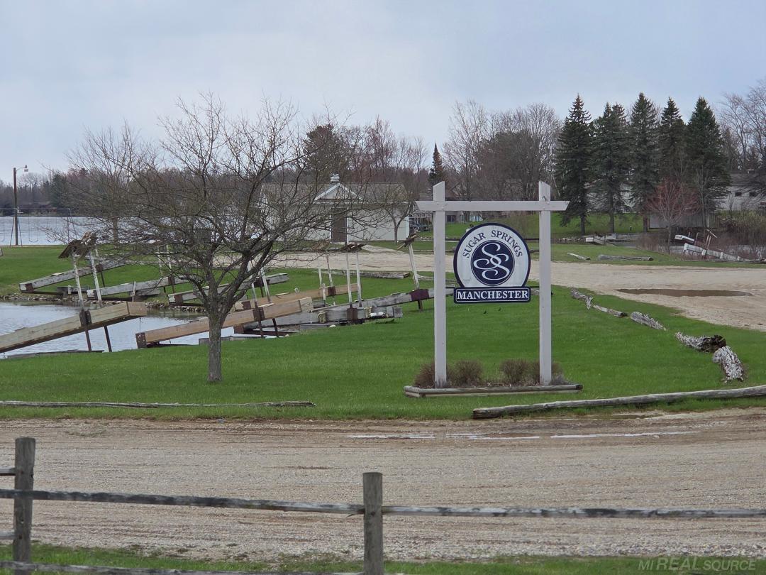 5700 Royal Court, Butman, MI, 48624