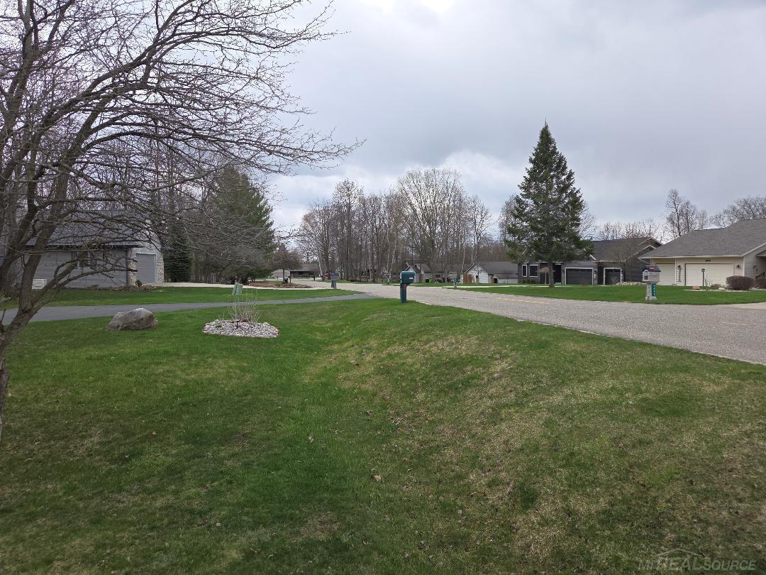 5700 Royal Court, Butman, MI, 48624