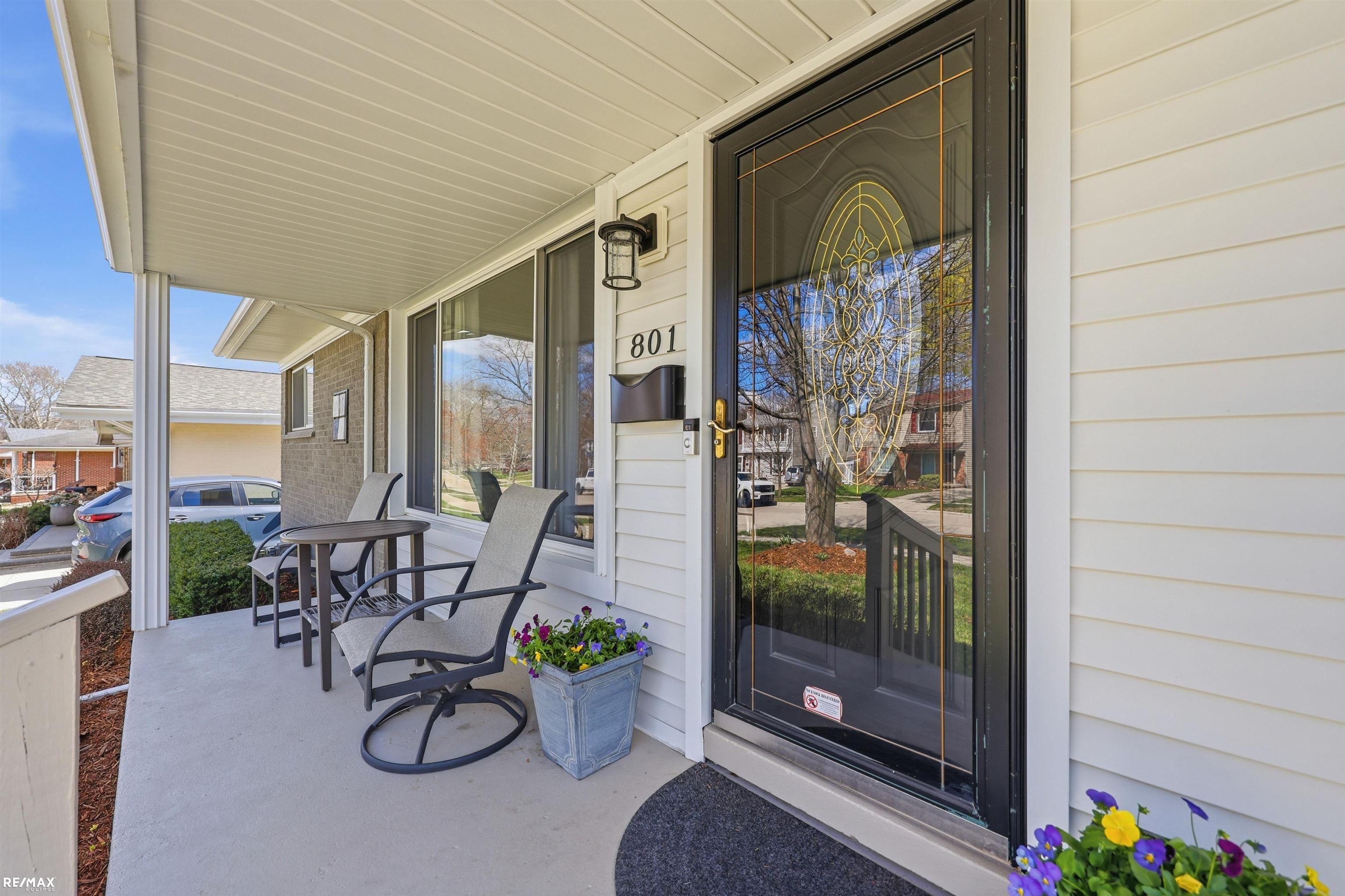 801 W Baker Avenue, Clawson, MI, 48017