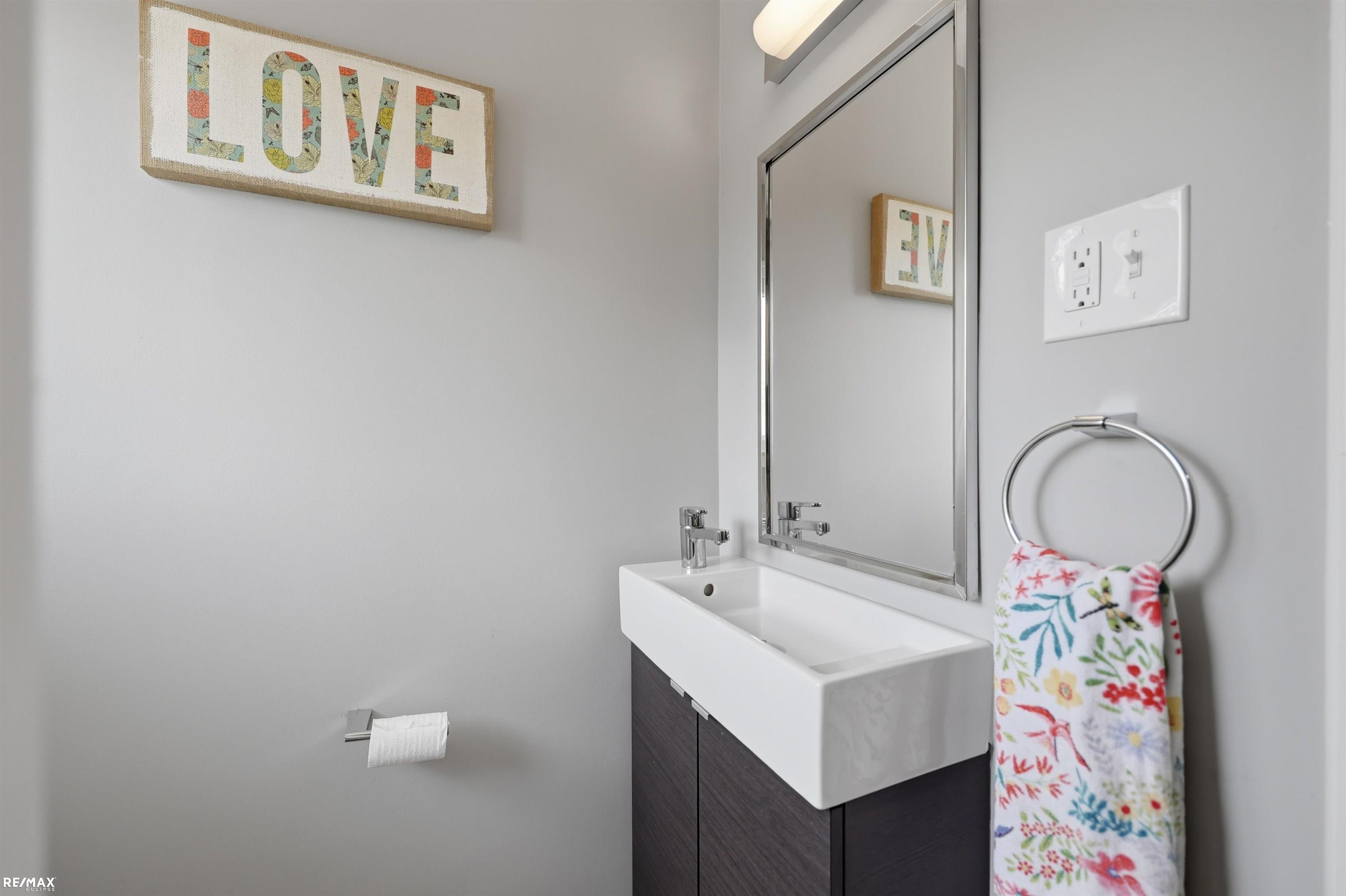 801 W Baker Avenue, Clawson, MI, 48017