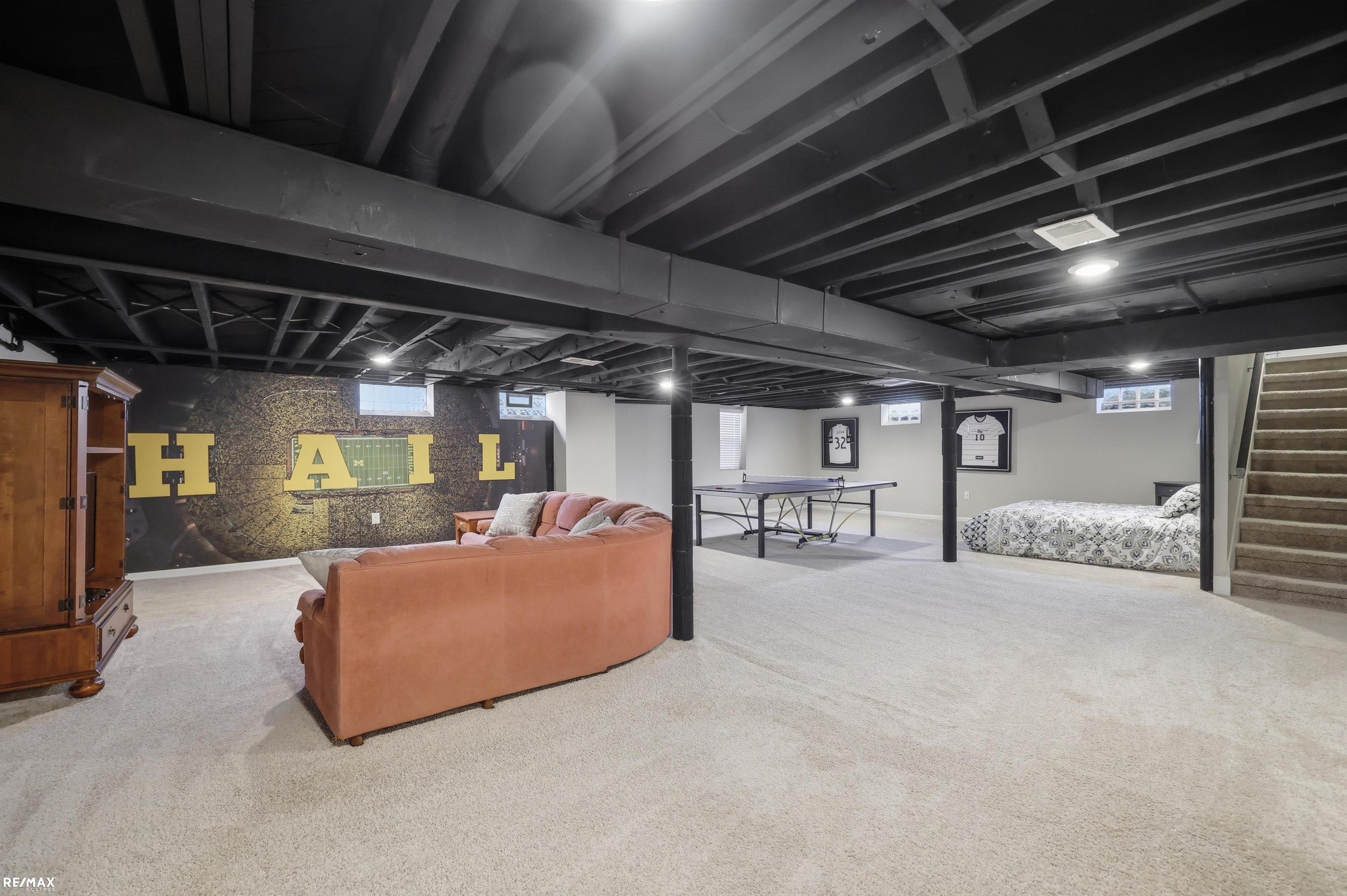 801 W Baker Avenue, Clawson, MI, 48017