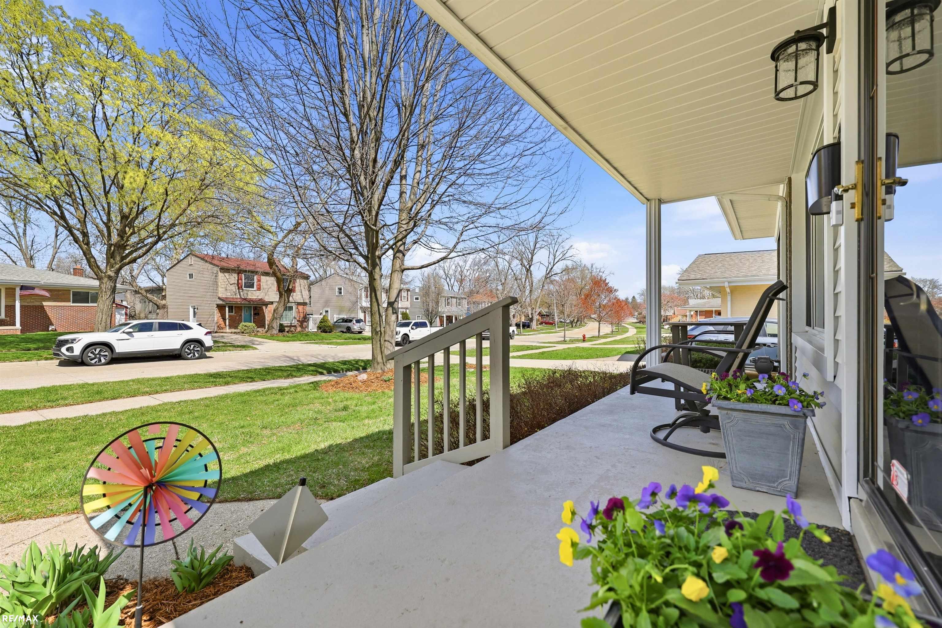 801 W Baker Avenue, Clawson, MI, 48017