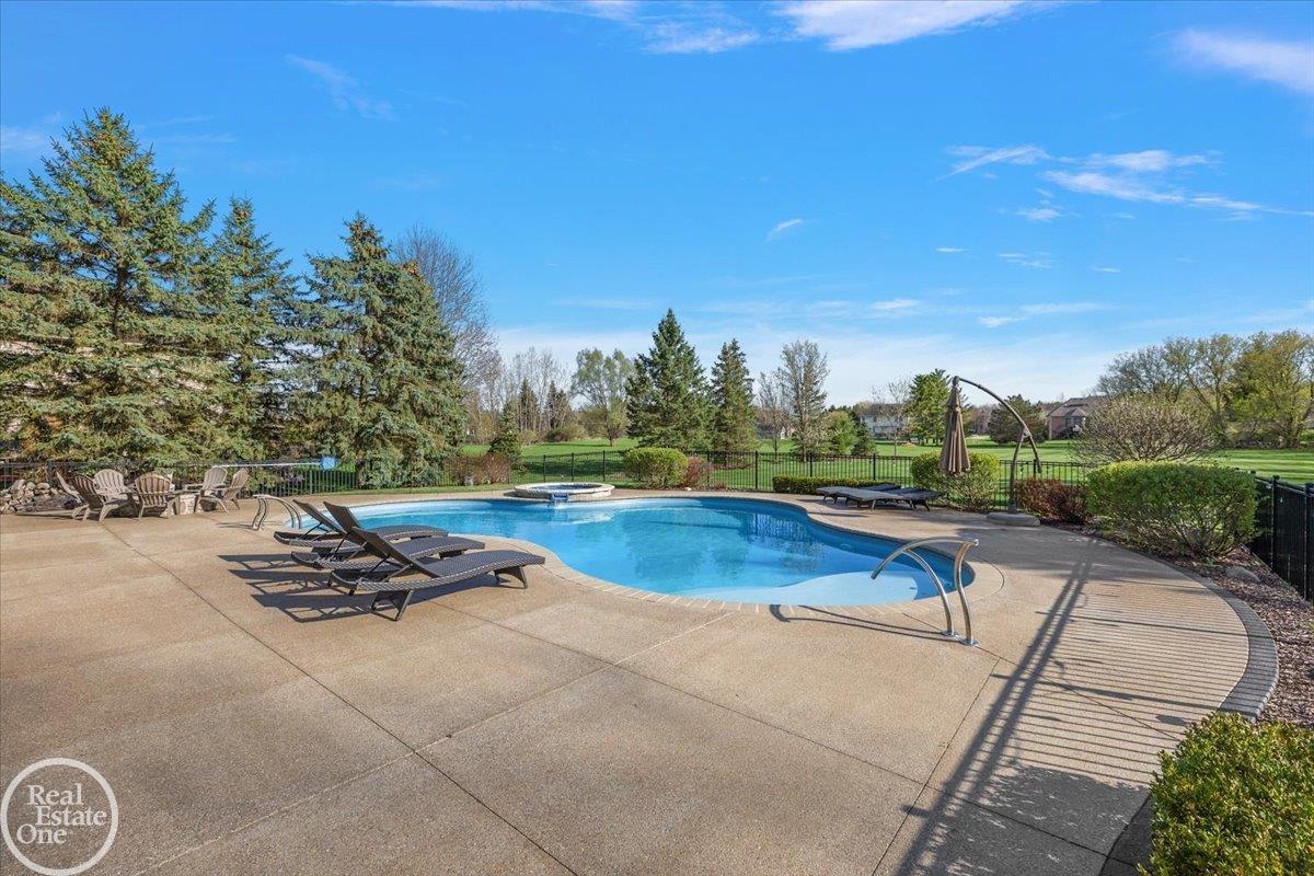 11484 Bayberry Drive UNIT&nbsp;UNIT&nbsp;#3, Bruce, MI, 48065-3743