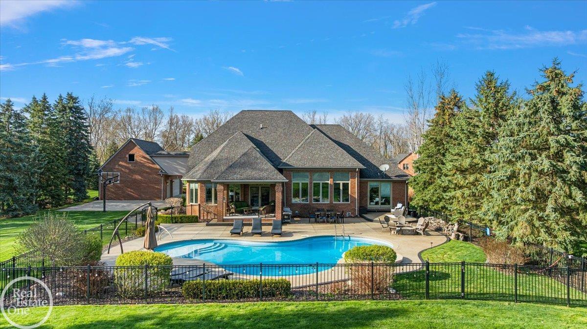 11484 Bayberry Drive UNIT&nbsp;UNIT&nbsp;#3, Bruce, MI, 48065-3743