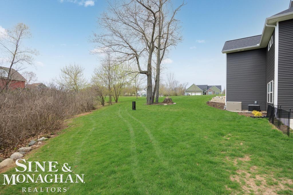 2285 White Hawk Trl Road, Howell, MI, 48843