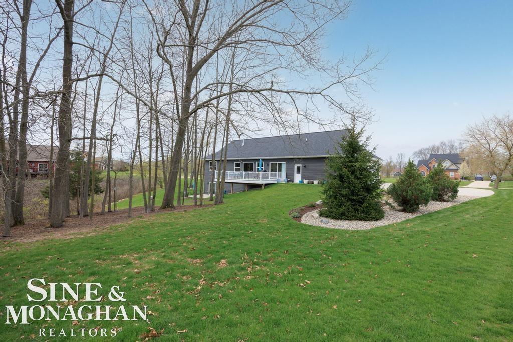 2285 White Hawk Trl Road, Howell, MI, 48843