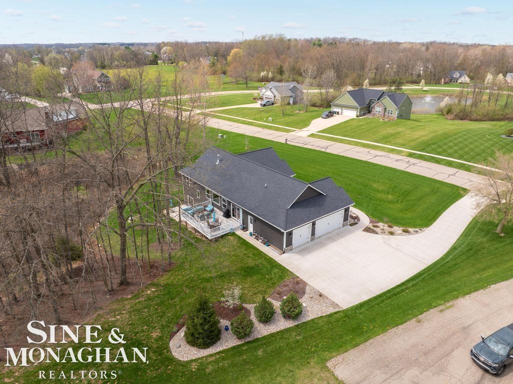 2285 White Hawk Trl Road, Howell, MI, 48843