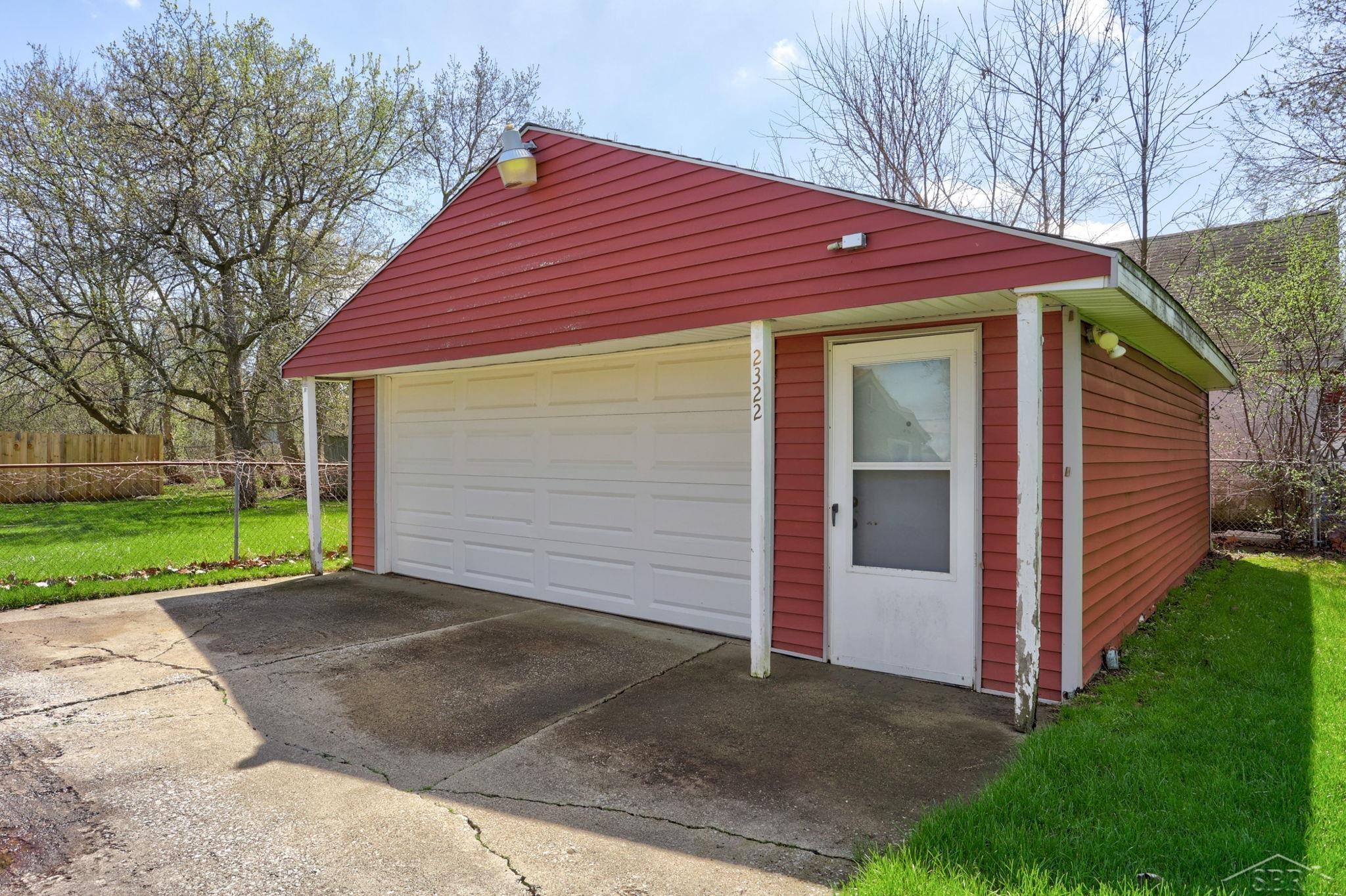 2322 Bancroft Street, Saginaw, MI, 48601