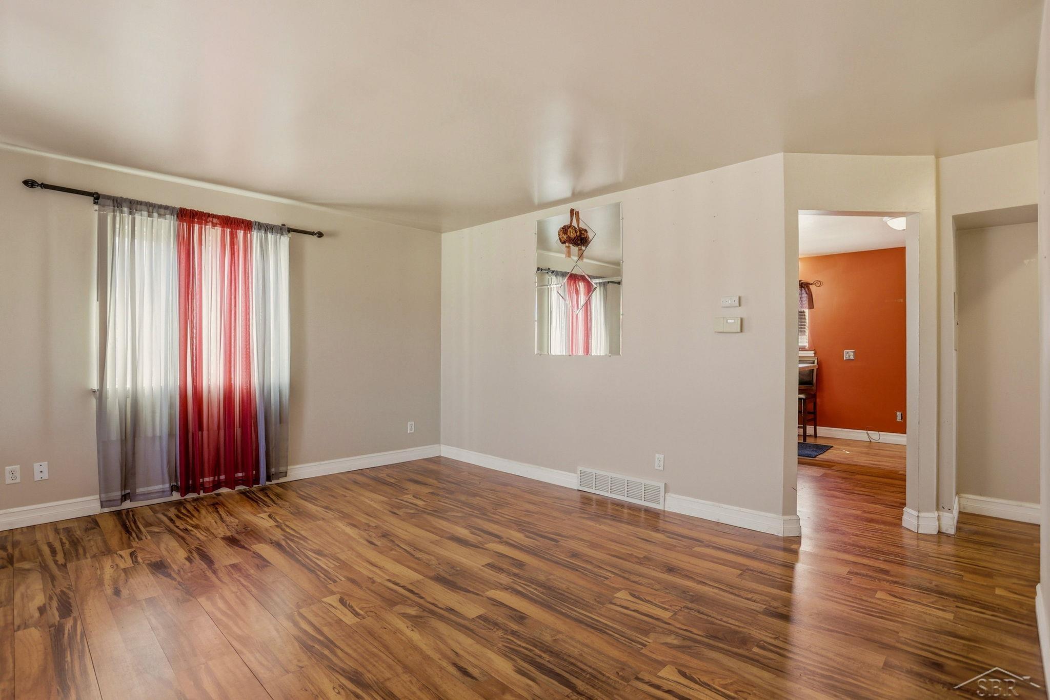 2322 Bancroft Street, Saginaw, MI, 48601