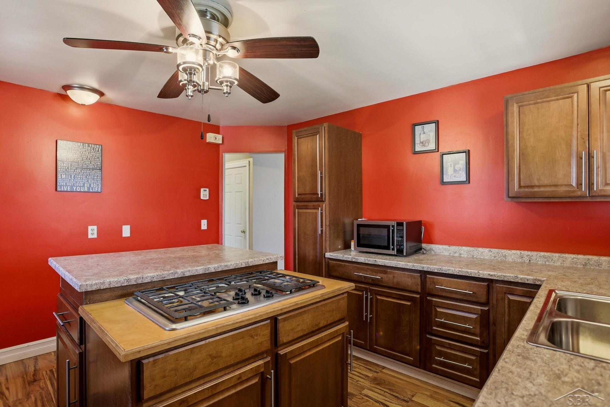 2322 Bancroft Street, Saginaw, MI, 48601