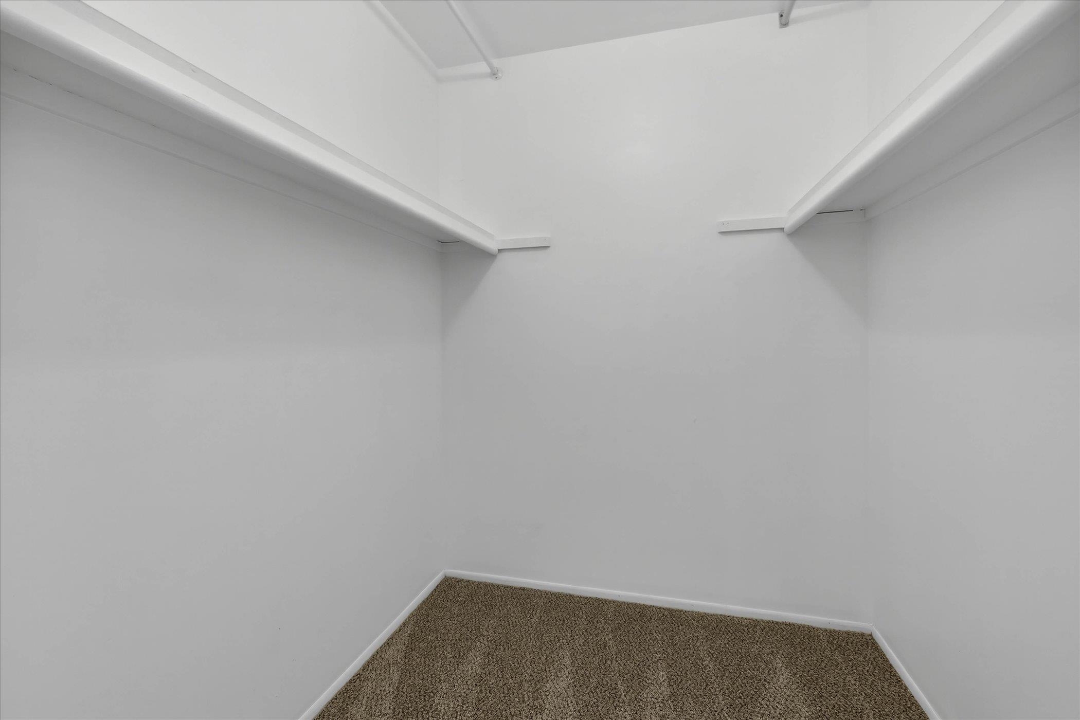 35132 N Bay Circle UNIT&nbsp;16, Harrison Twp, MI, 48045