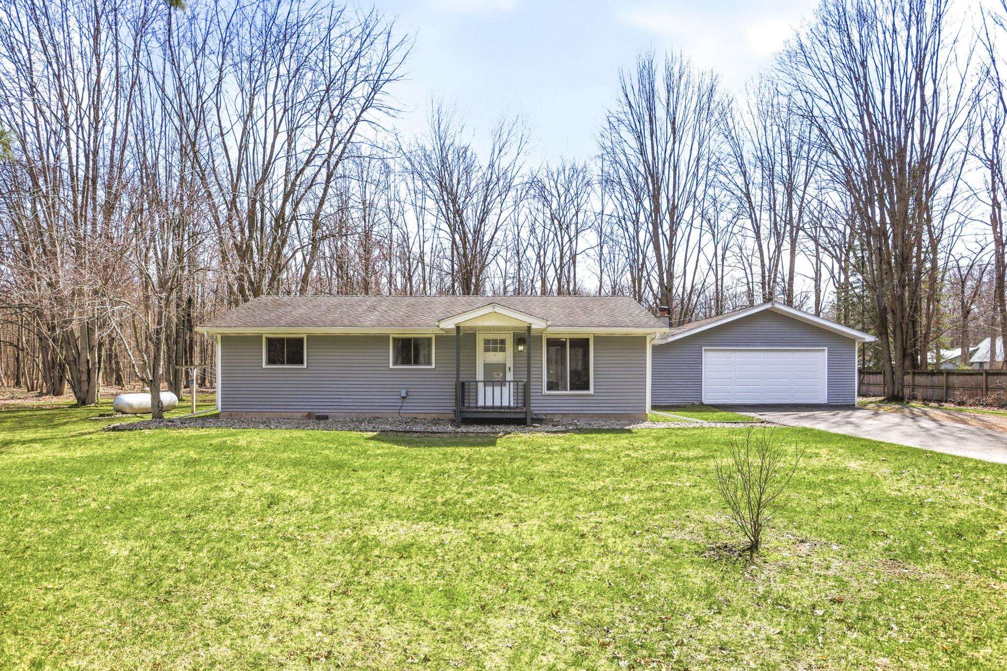 249 W Miller Road, Midland, MI, 48640
