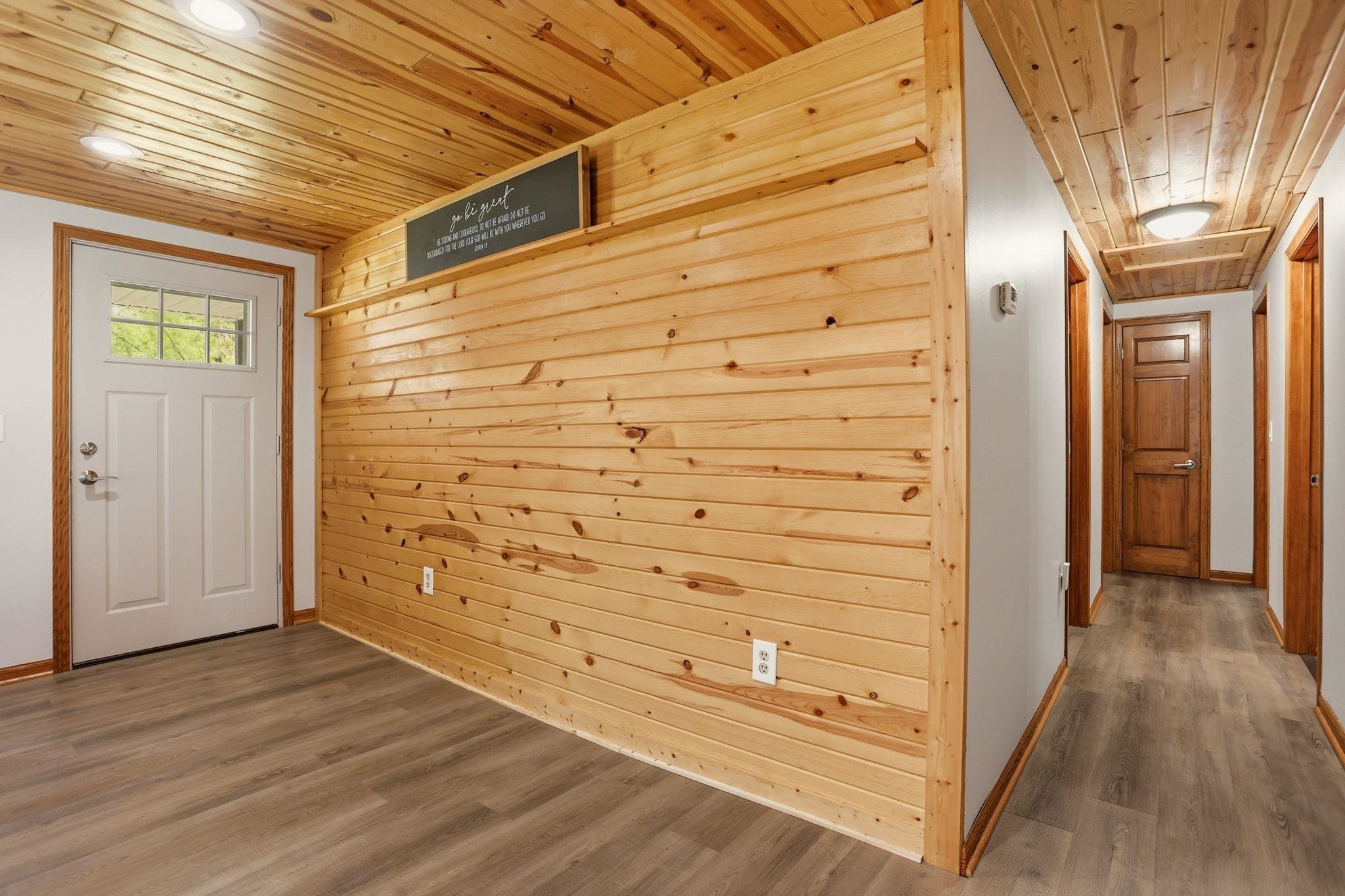 249 W Miller Road, Midland, MI, 48640