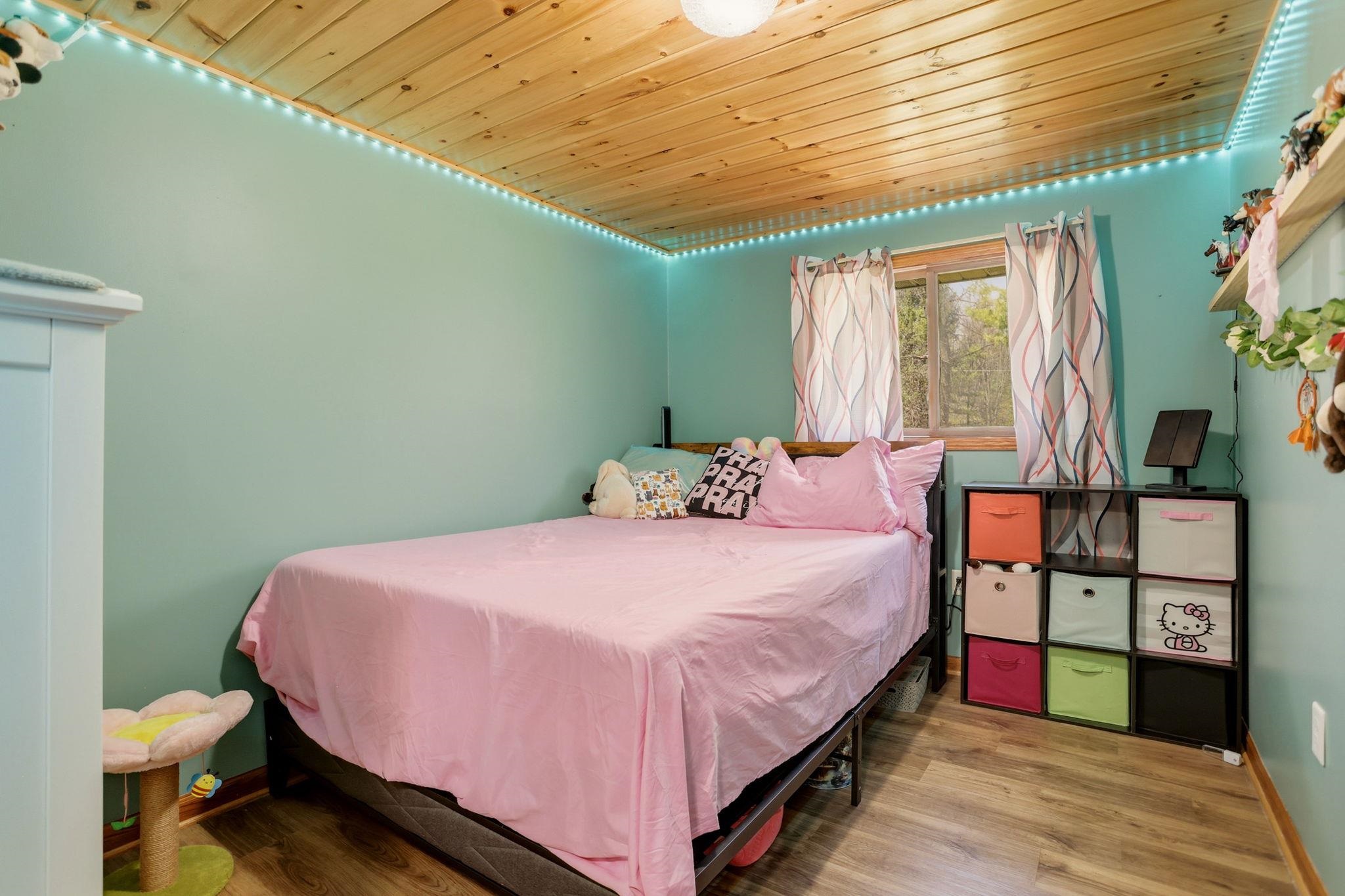 249 W Miller Road, Midland, MI, 48640