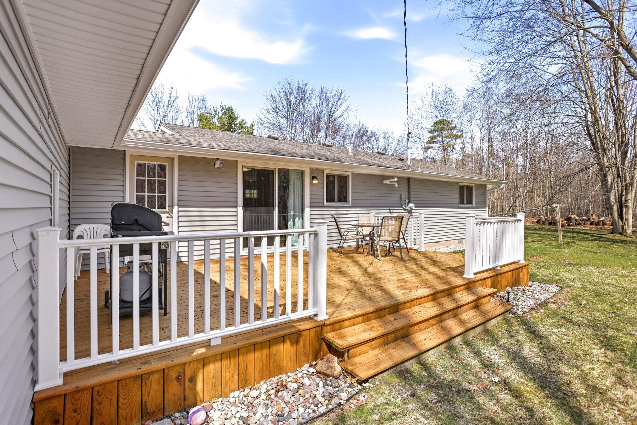 249 W Miller Road, Midland, MI, 48640