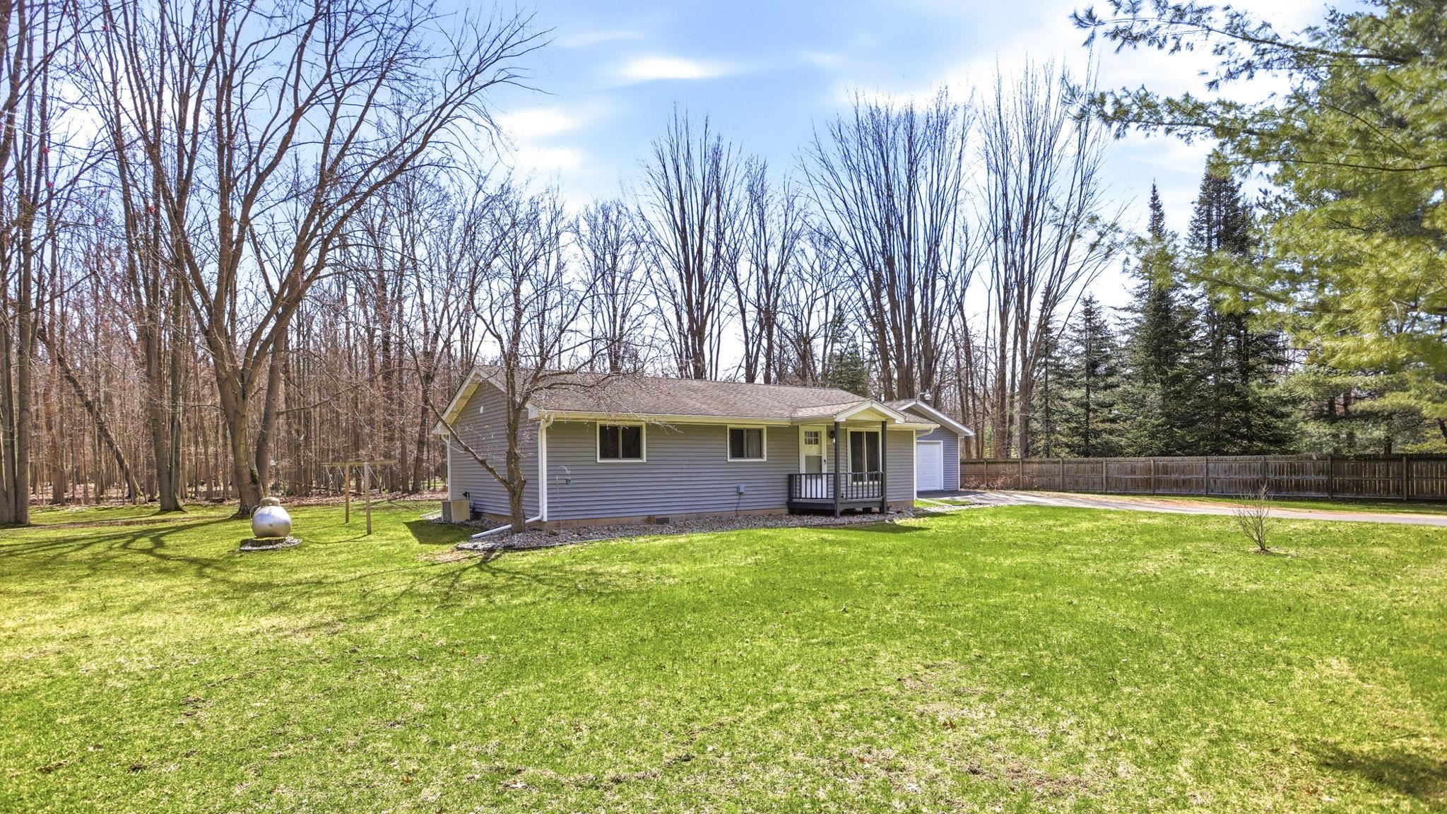 249 W Miller Road, Midland, MI, 48640