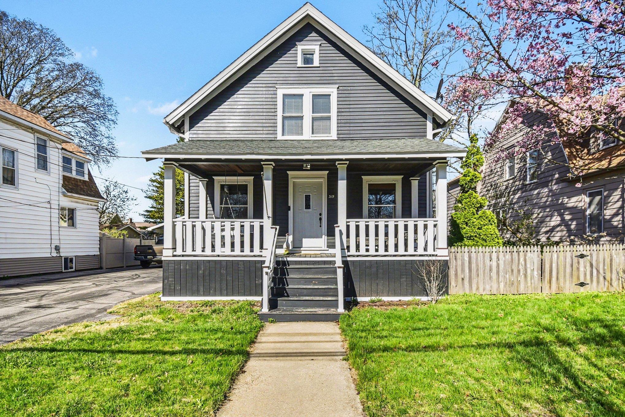 319 N Johnson Street, Bay City, MI, 48708