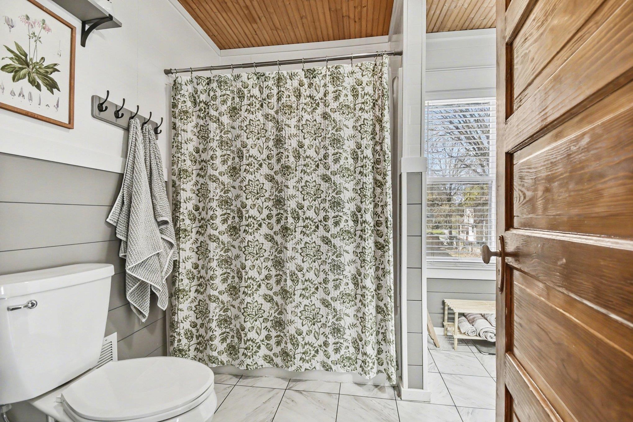 319 N Johnson Street, Bay City, MI, 48708