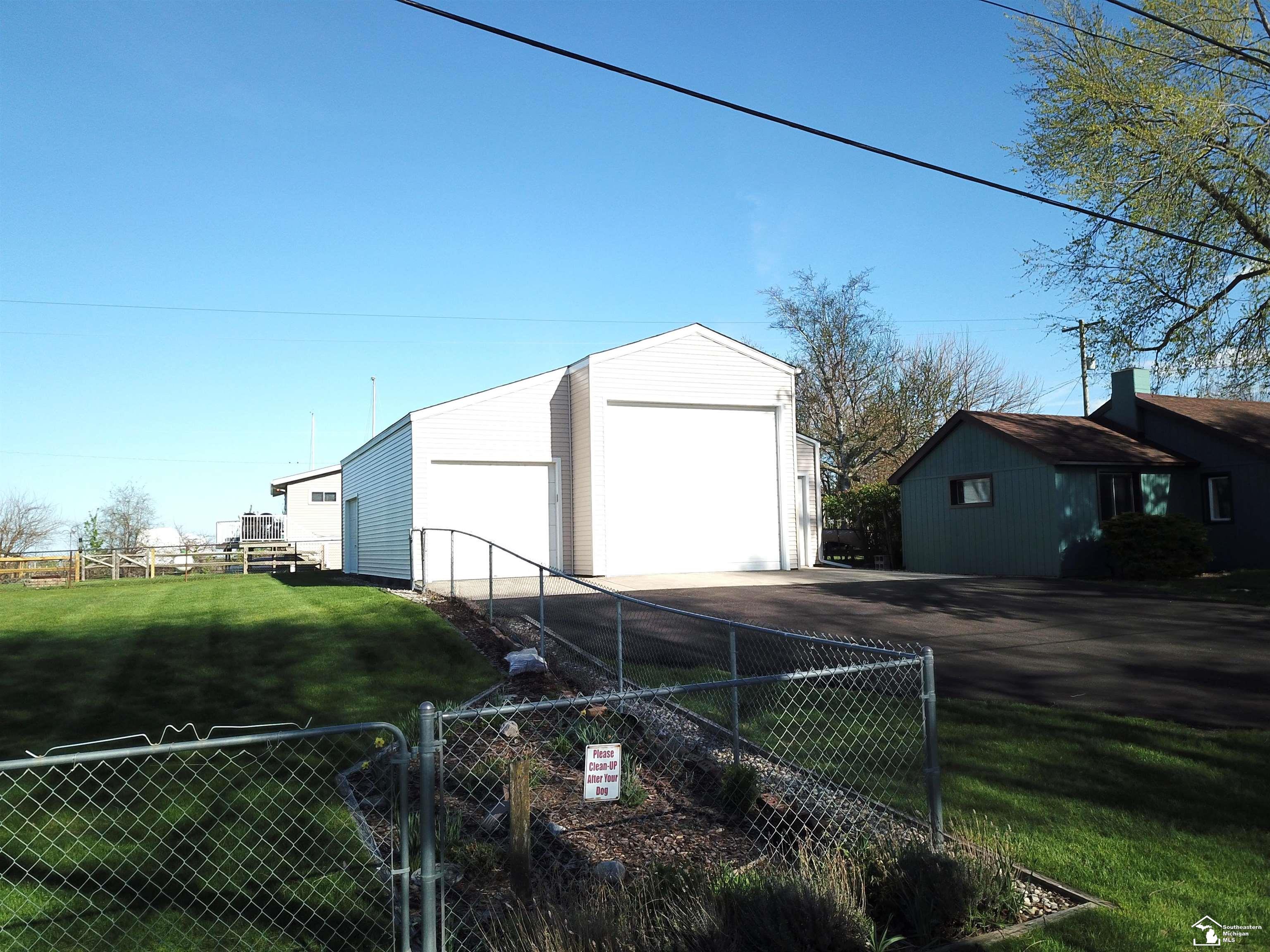 6551 Edgewater Drive, Erie, MI, 48133