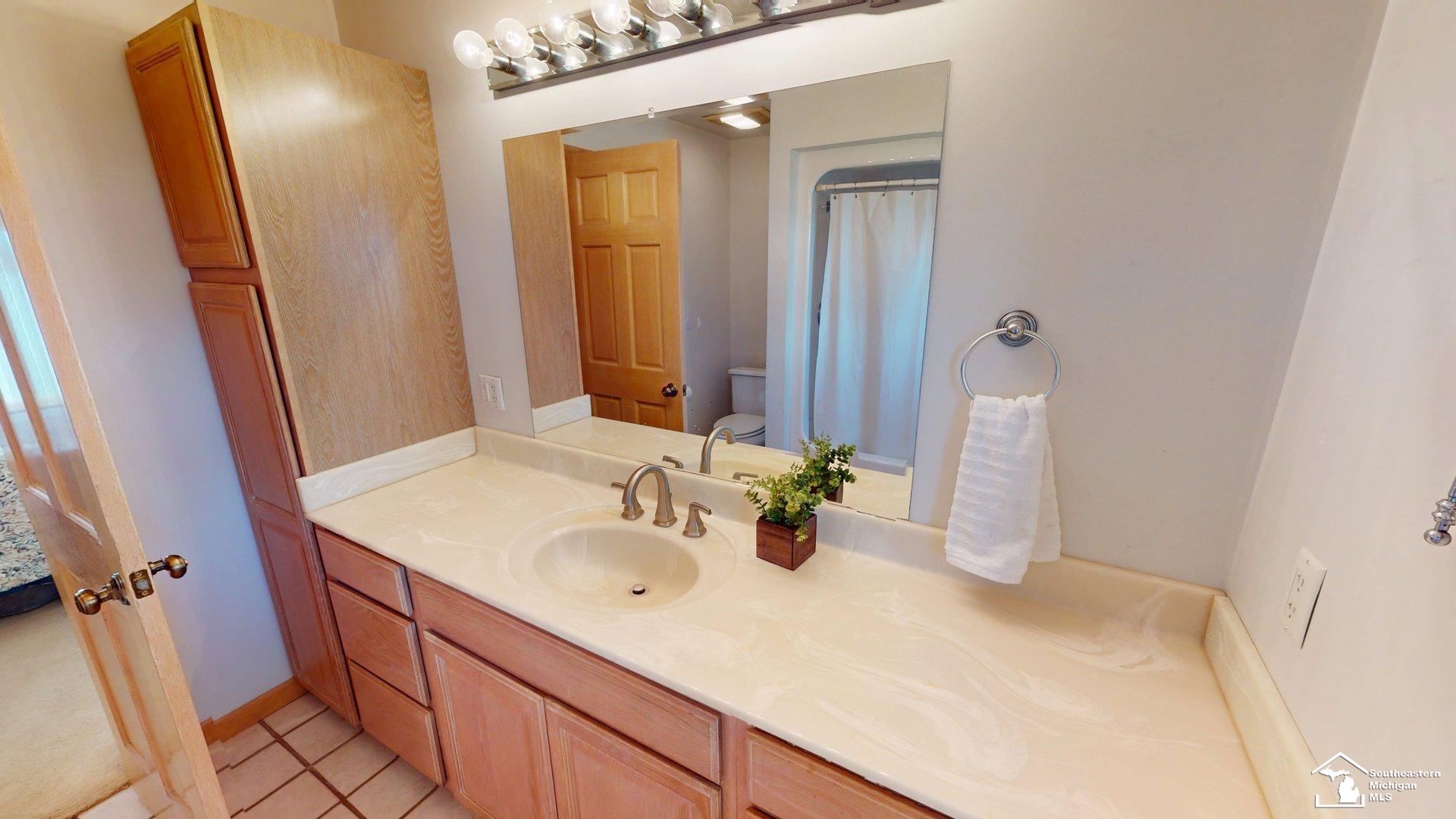 6551 Edgewater Drive, Erie, MI, 48133