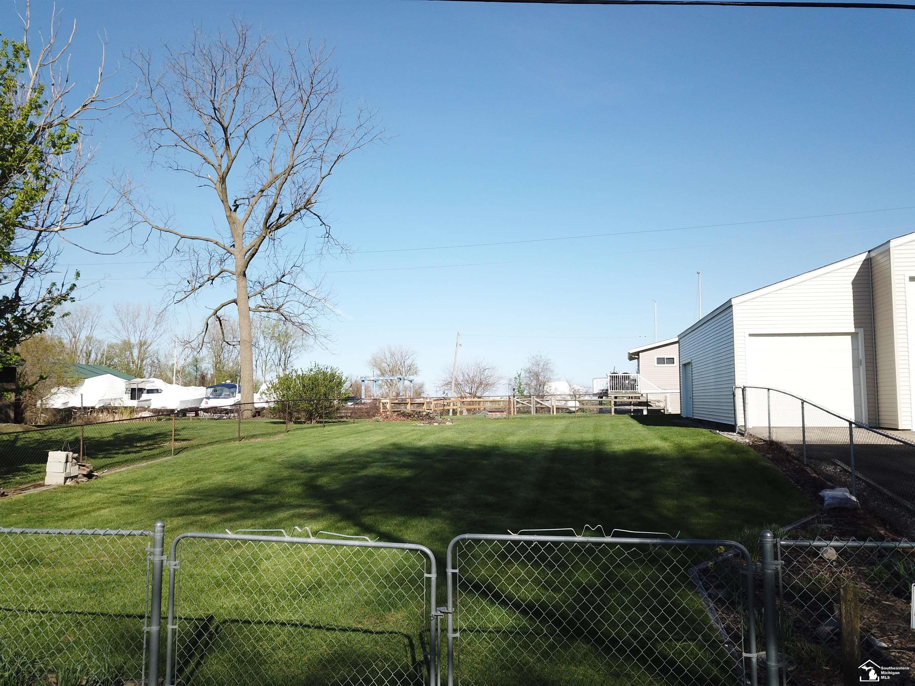 6551 Edgewater Drive, Erie, MI, 48133