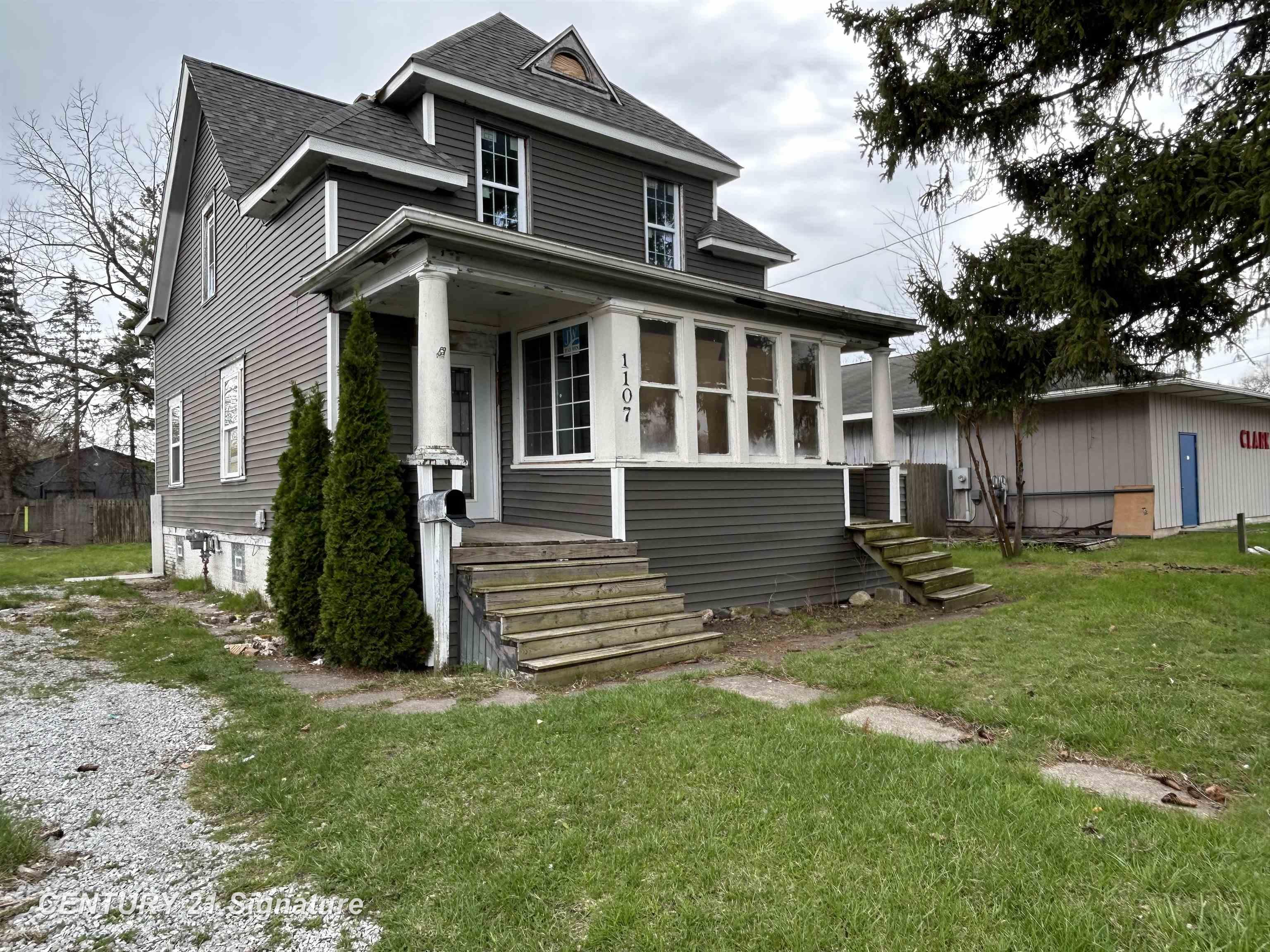 211 E Walnut Street, Portage, OH, 43451