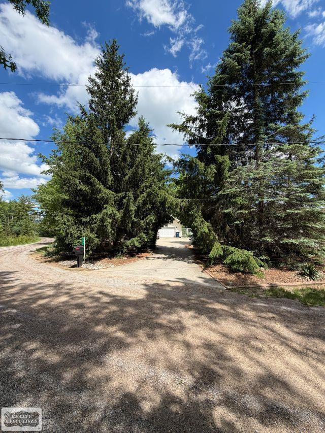 4th image of 6651 Tamarack Trl, Lake, MI 48632 | MLS# 58050205176