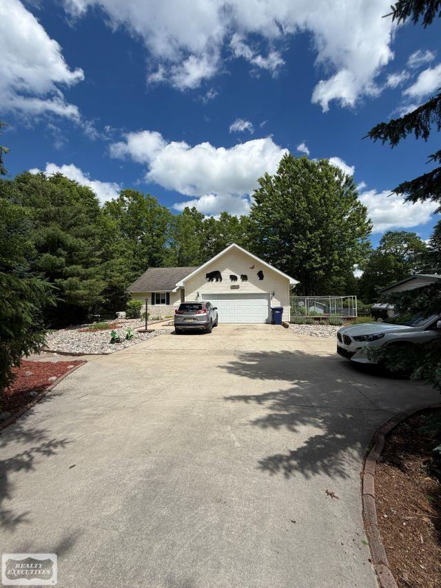 5th image of 6651 Tamarack Trl, Lake, MI 48632 | MLS# 58050205176