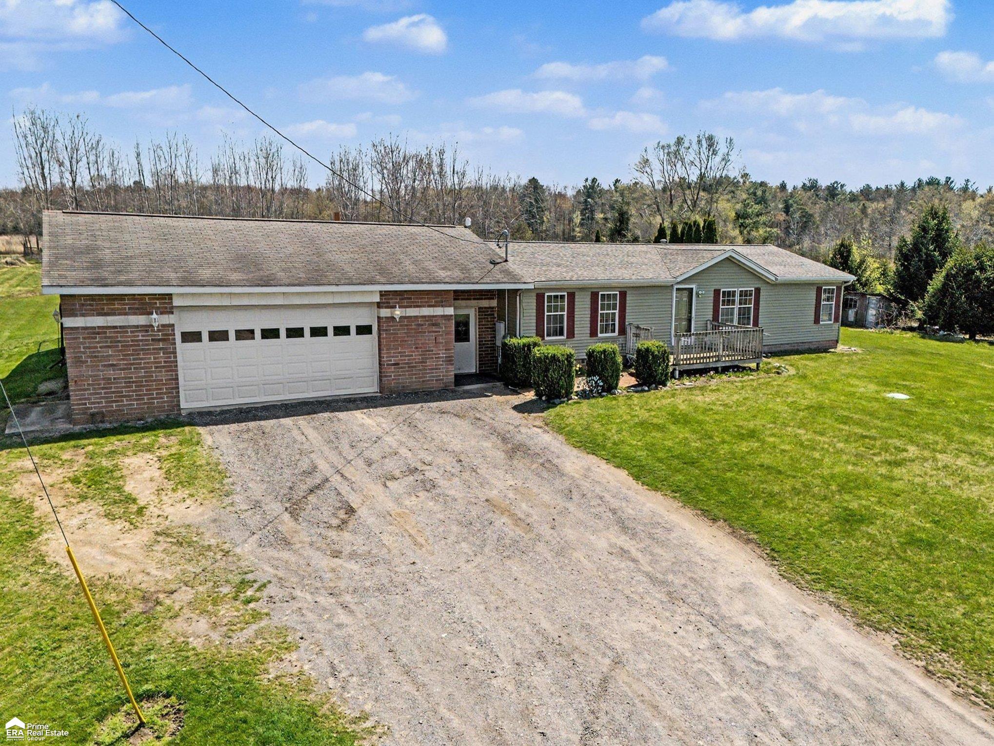 13865 Mckinley Road, Montrose, MI, 48457-9630