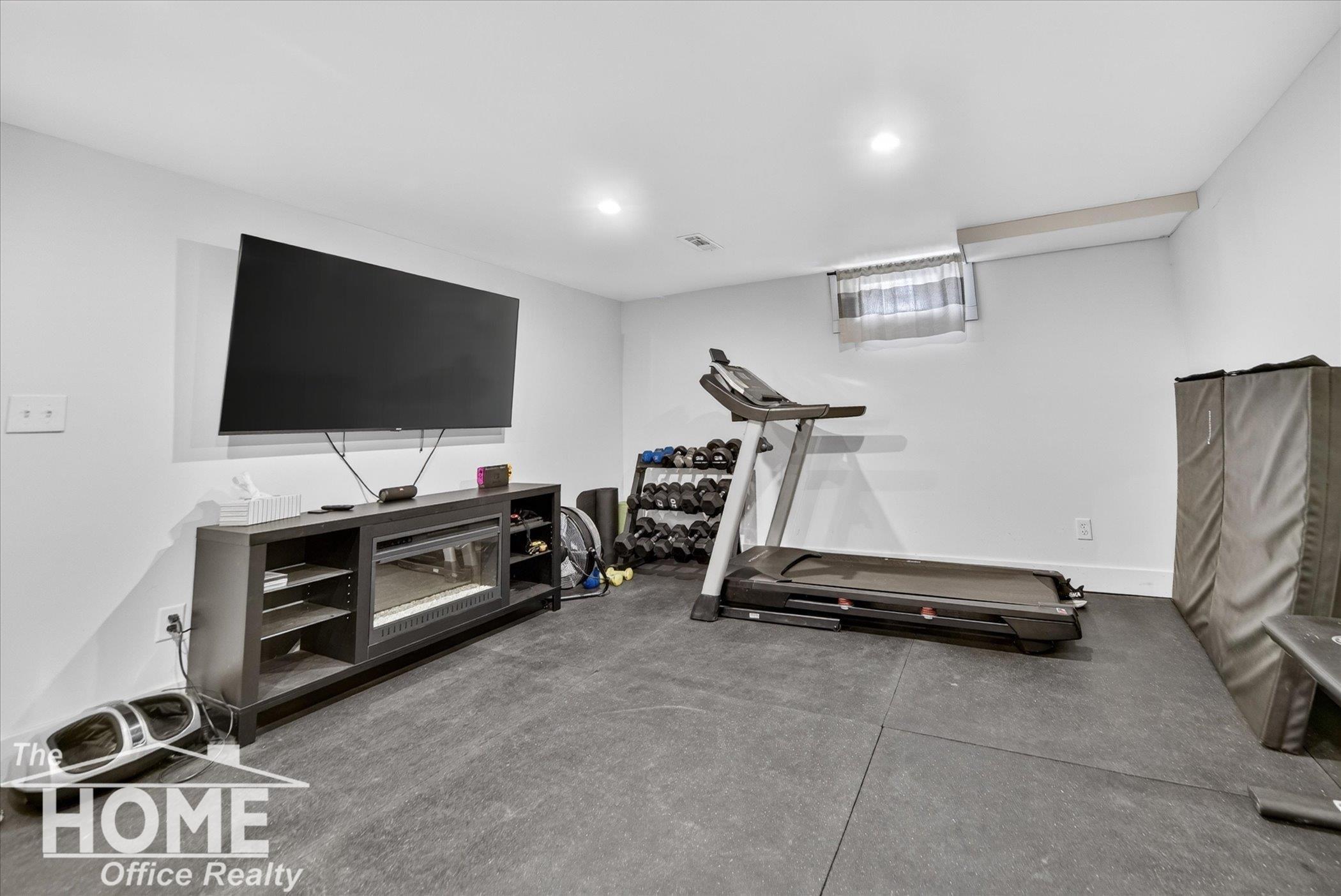 3887 W Brewer Road, Owosso, MI, 48867