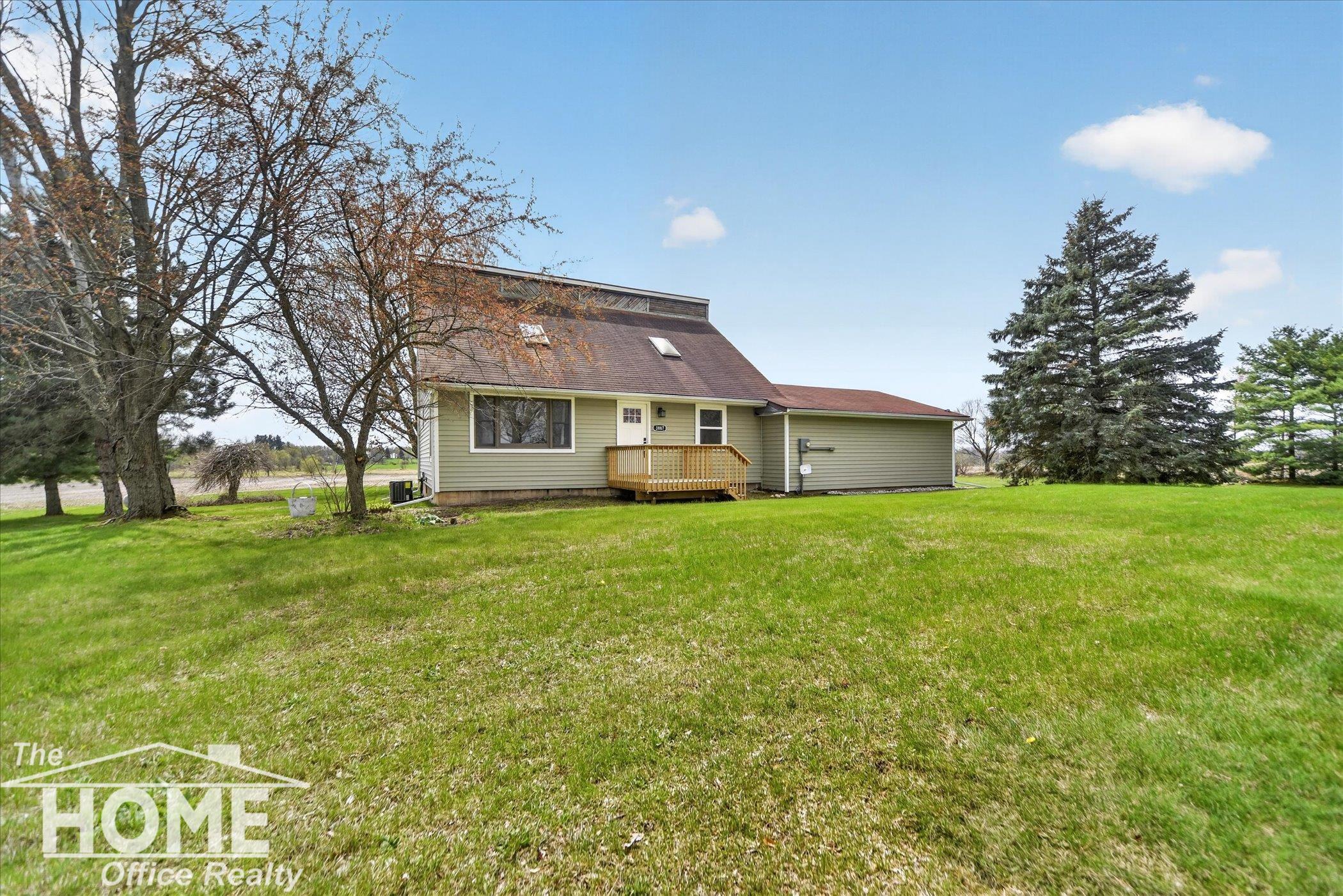 3887 W Brewer Road, Owosso, MI, 48867