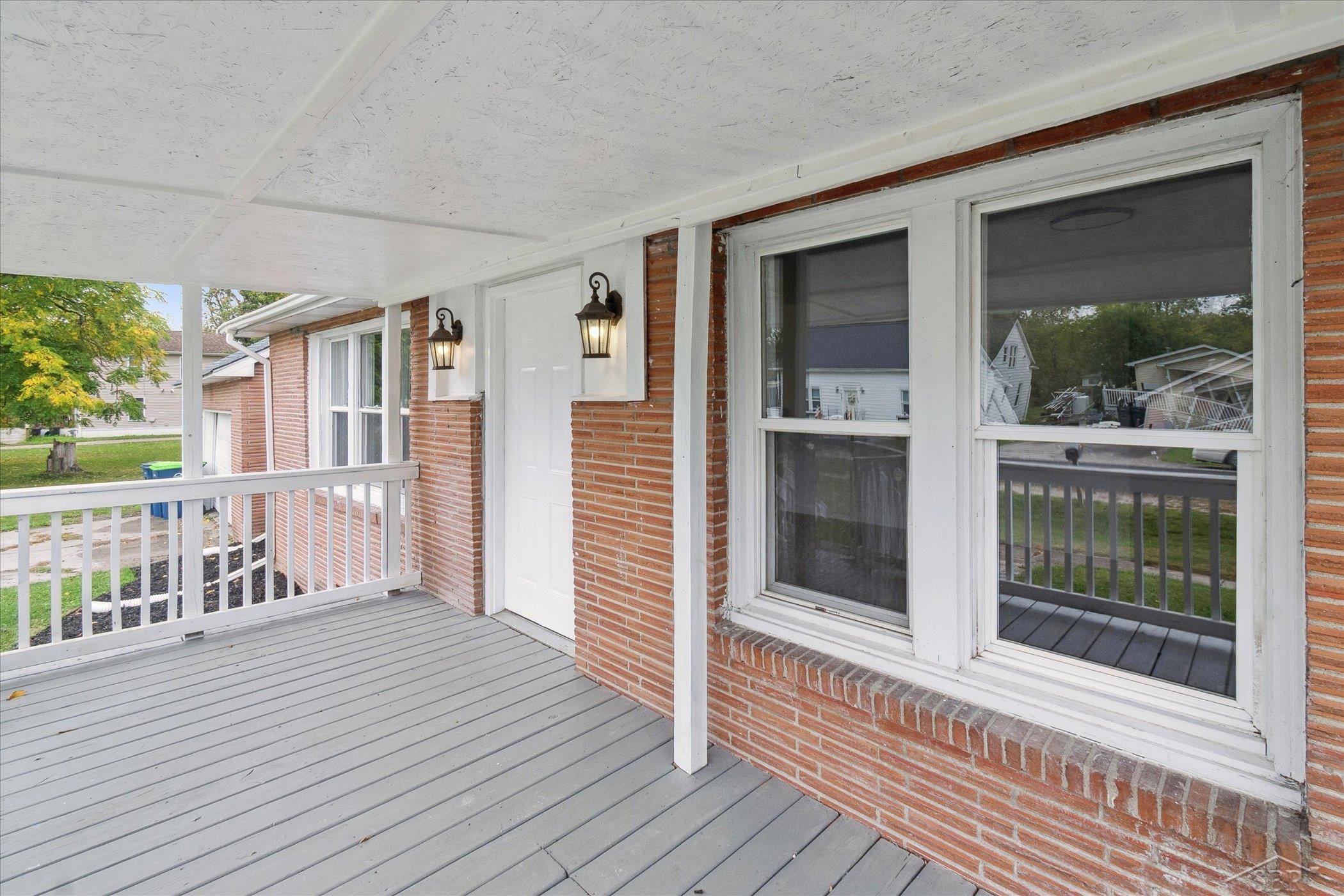 Photo 2 of Single family home for sale at 755 Sherman Rd, Saginaw, MI 48604 | MLS# 61050205247 | Listing updated on 2026-09-17