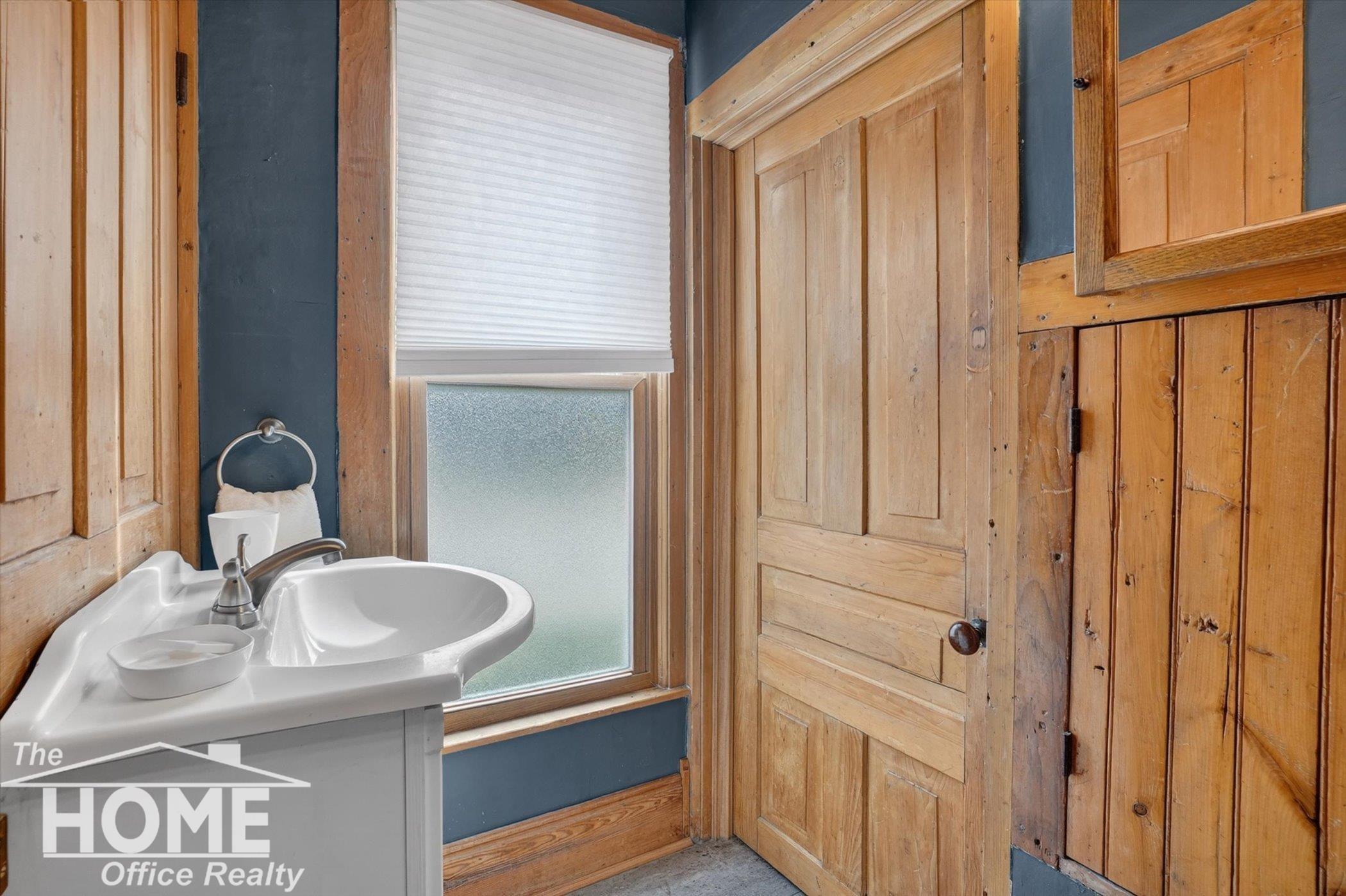 323 Goodhue Street, Owosso, MI, 48867