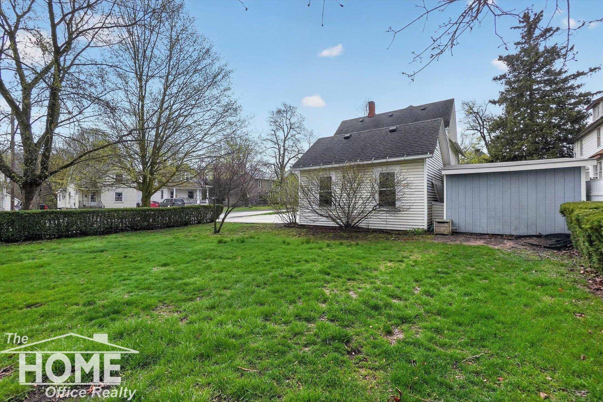 323 Goodhue Street, Owosso, MI, 48867