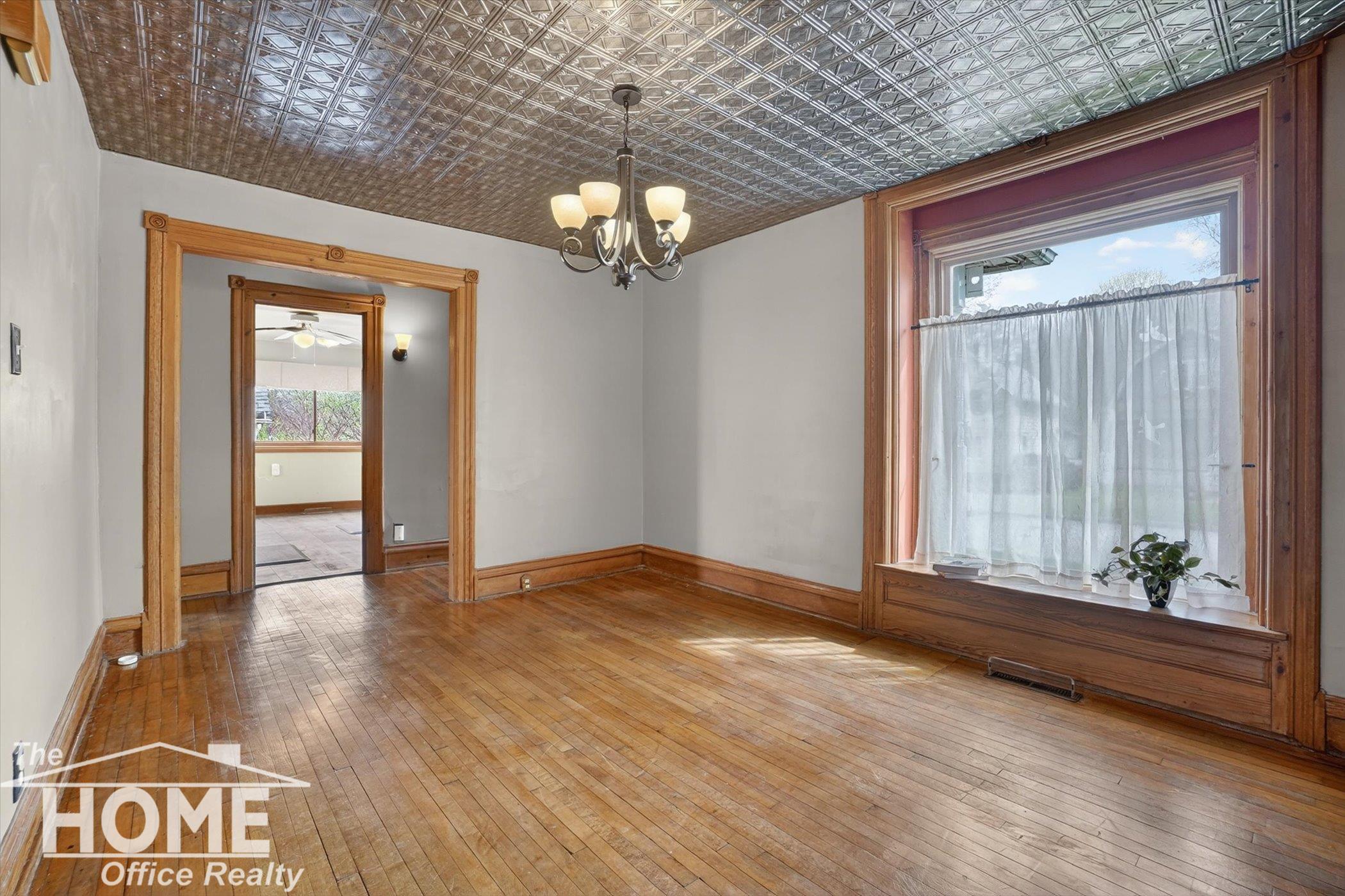 323 Goodhue Street, Owosso, MI, 48867