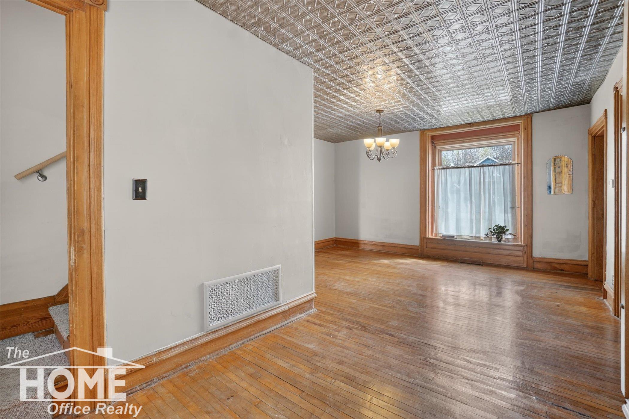 323 Goodhue Street, Owosso, MI, 48867